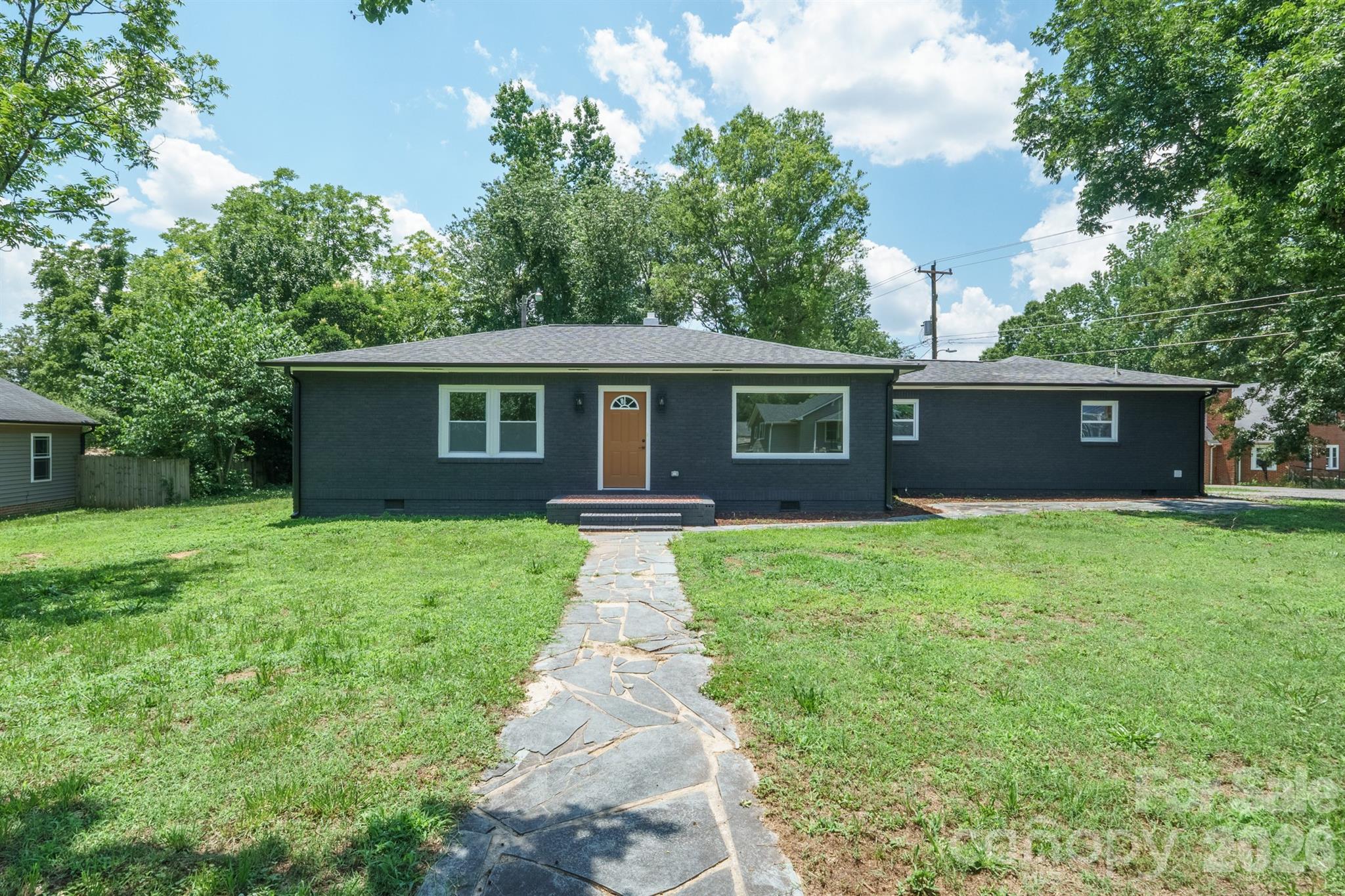 841 Murphy Street — photo