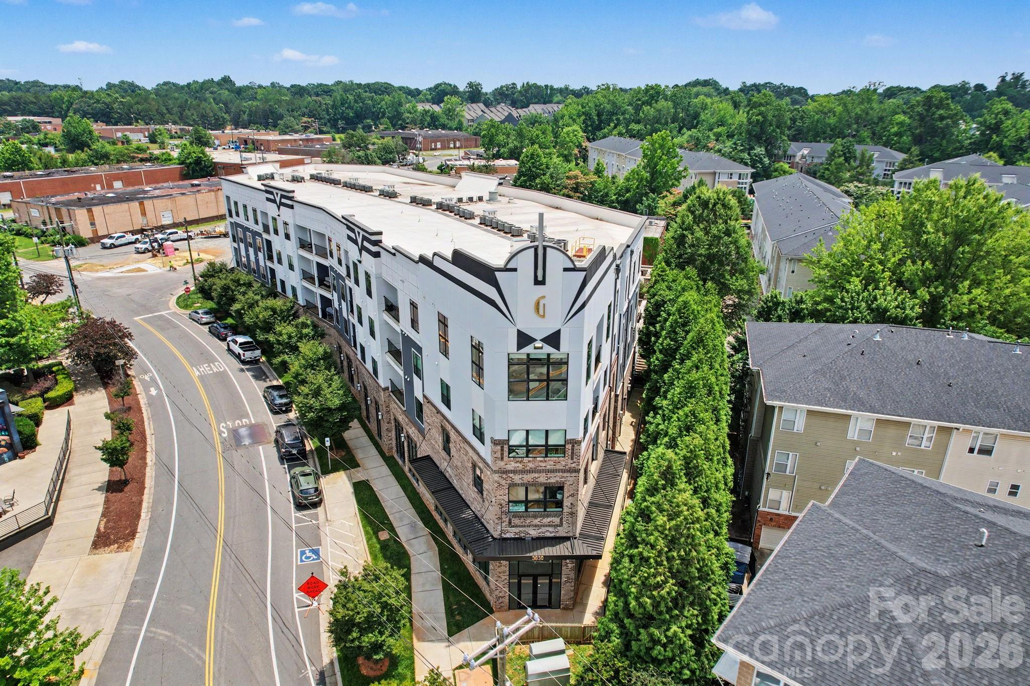 3630 N Davidson Street — photo