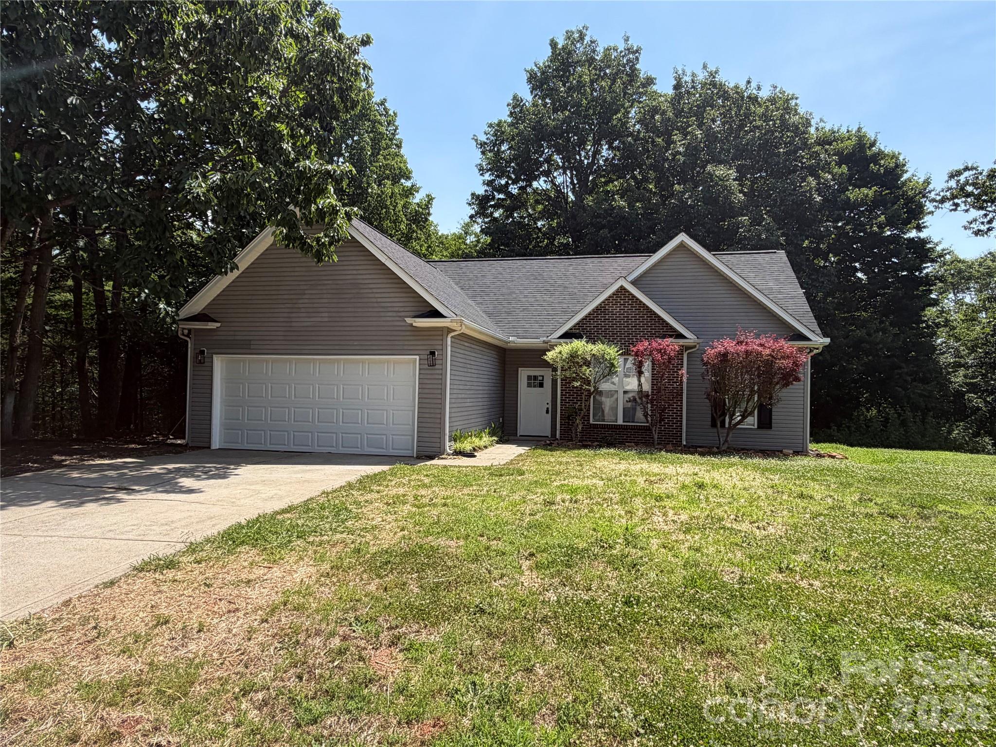 3930 Ashland Drive — photo
