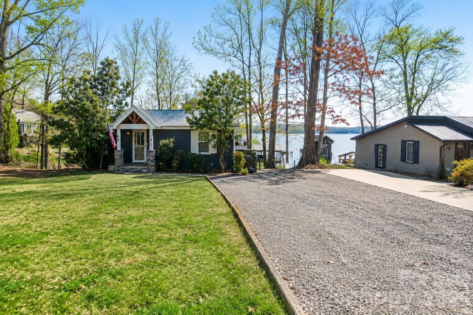 4580 Kiser Island Road — photo