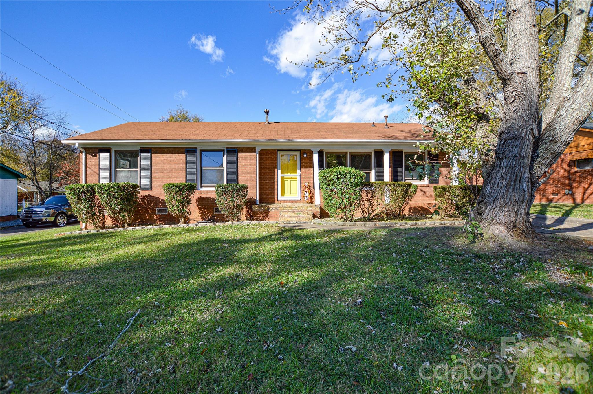 9313 Trinity Road — photo