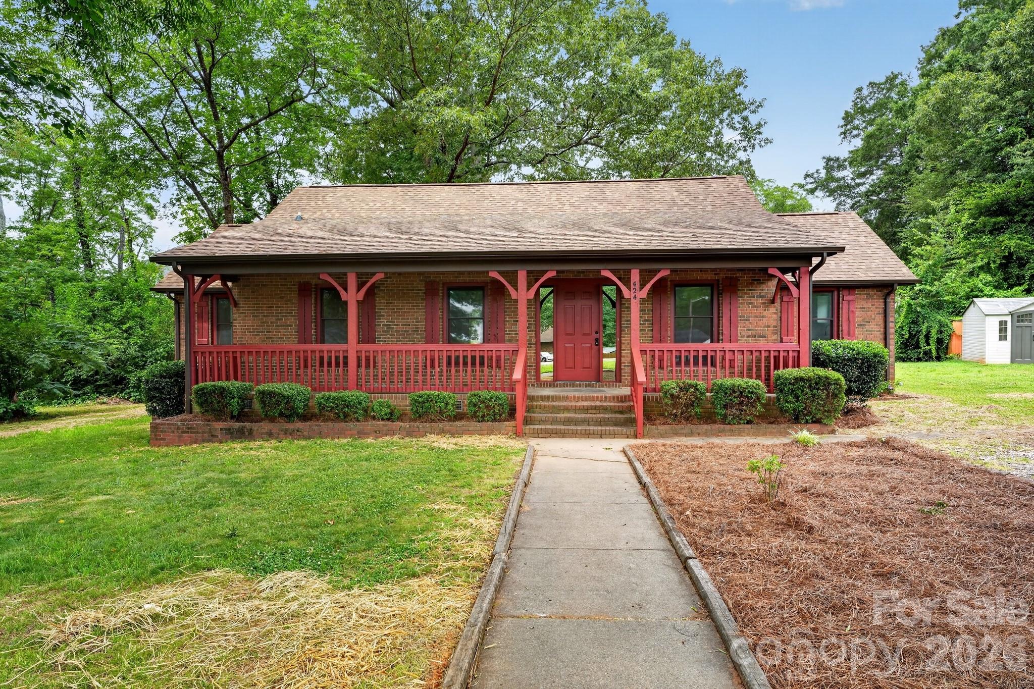 424 Kimbrook Court — photo