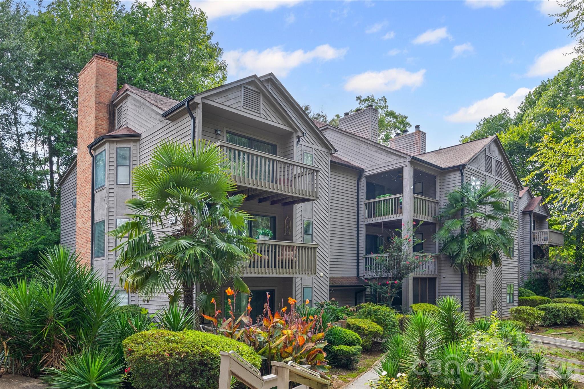 4130 Charlotte Highway L — photo