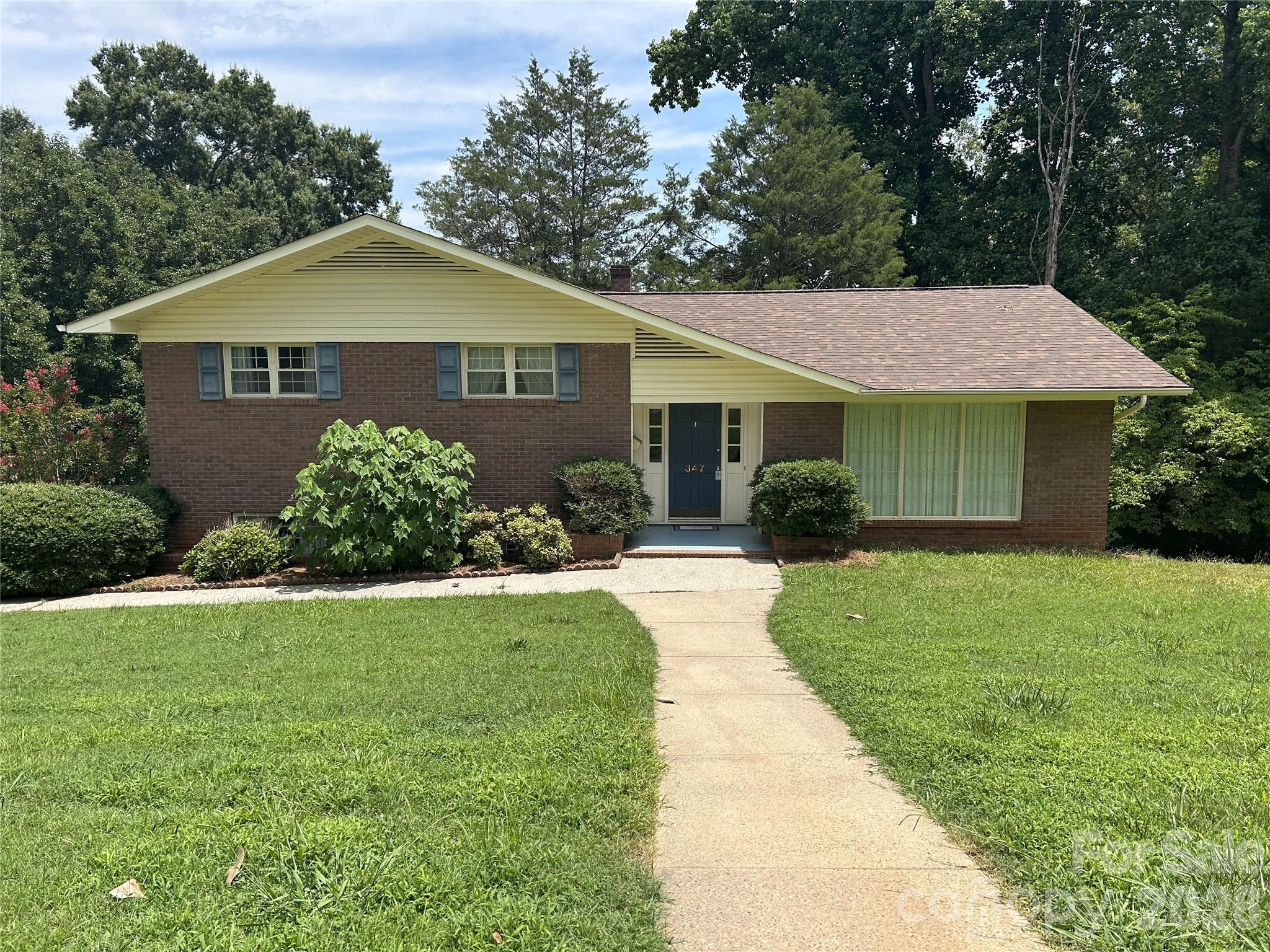 347 Hatley Circle NE — photo