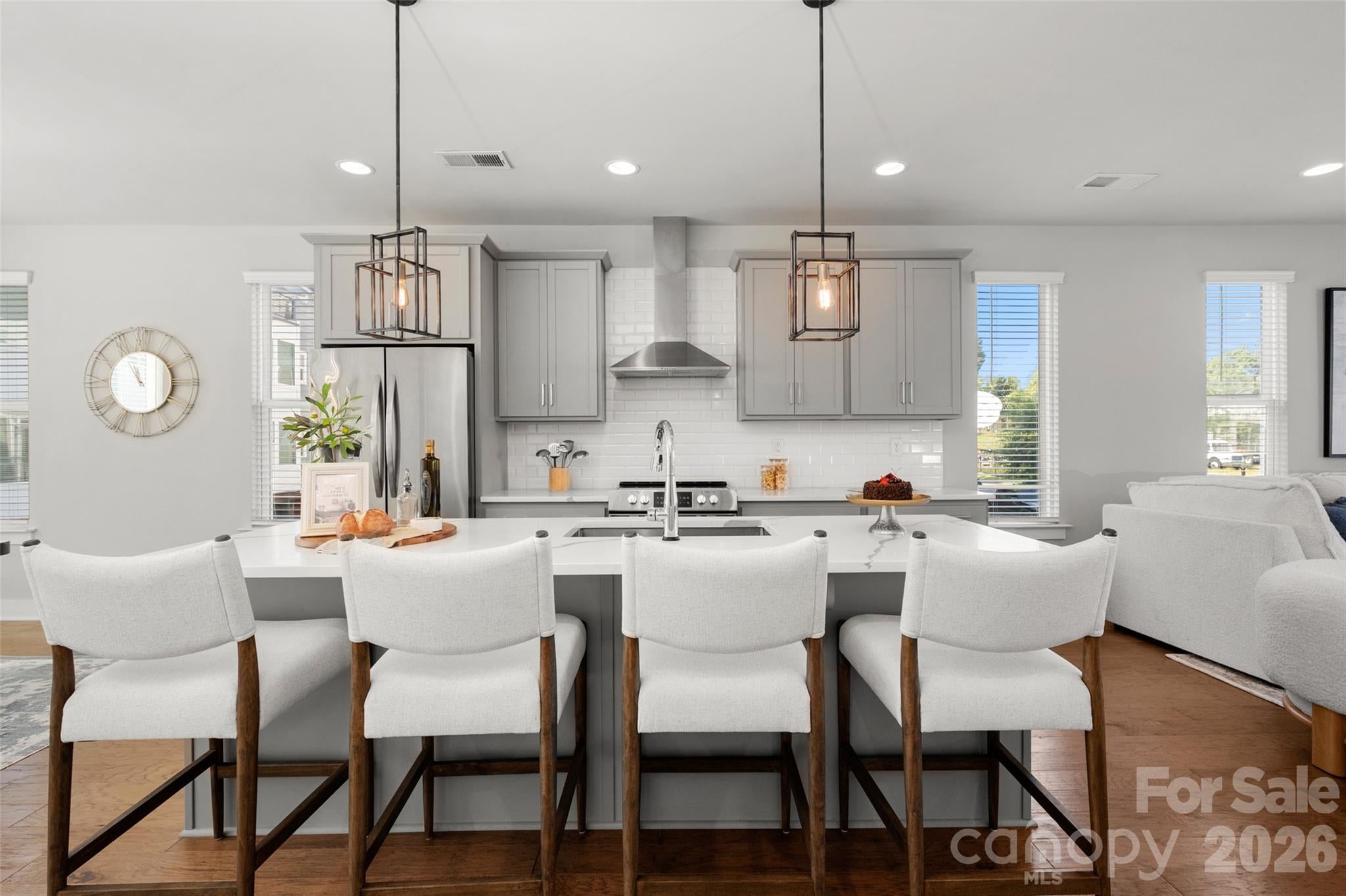 2104 Bryant Park Drive — photo