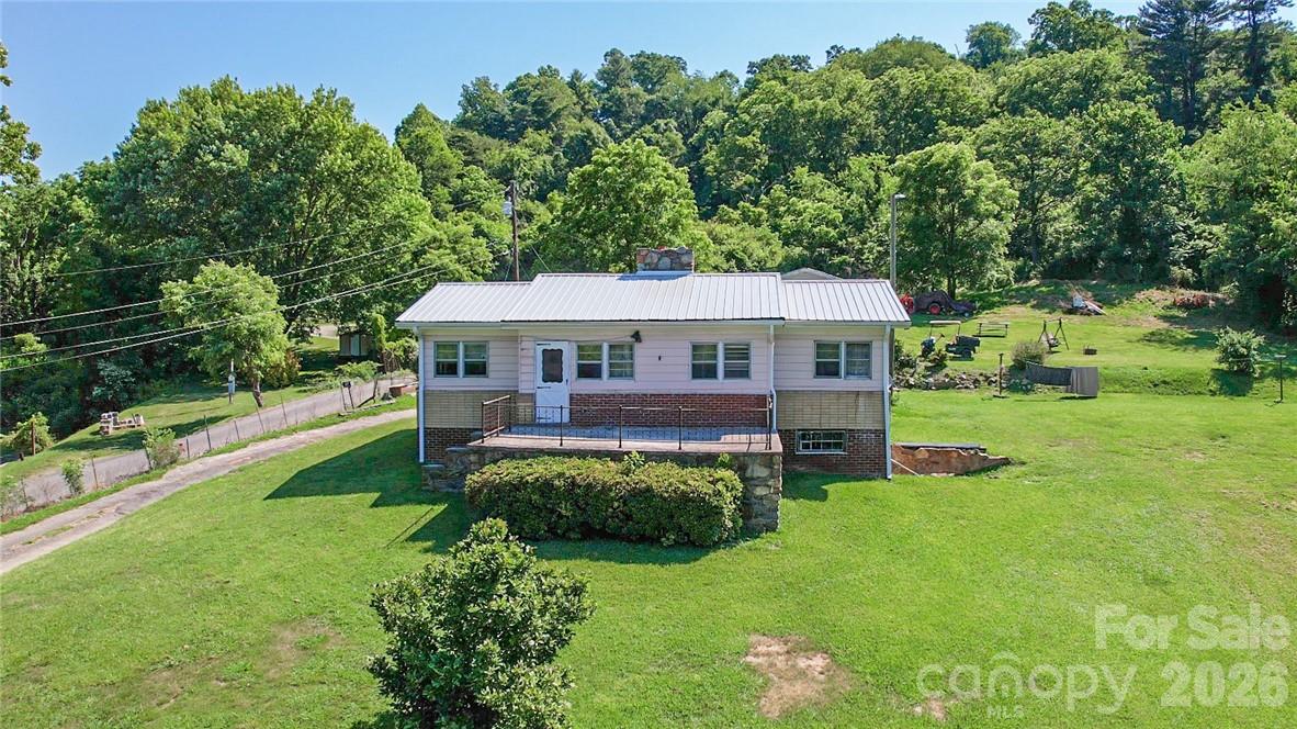 415 Weaverville Road — photo