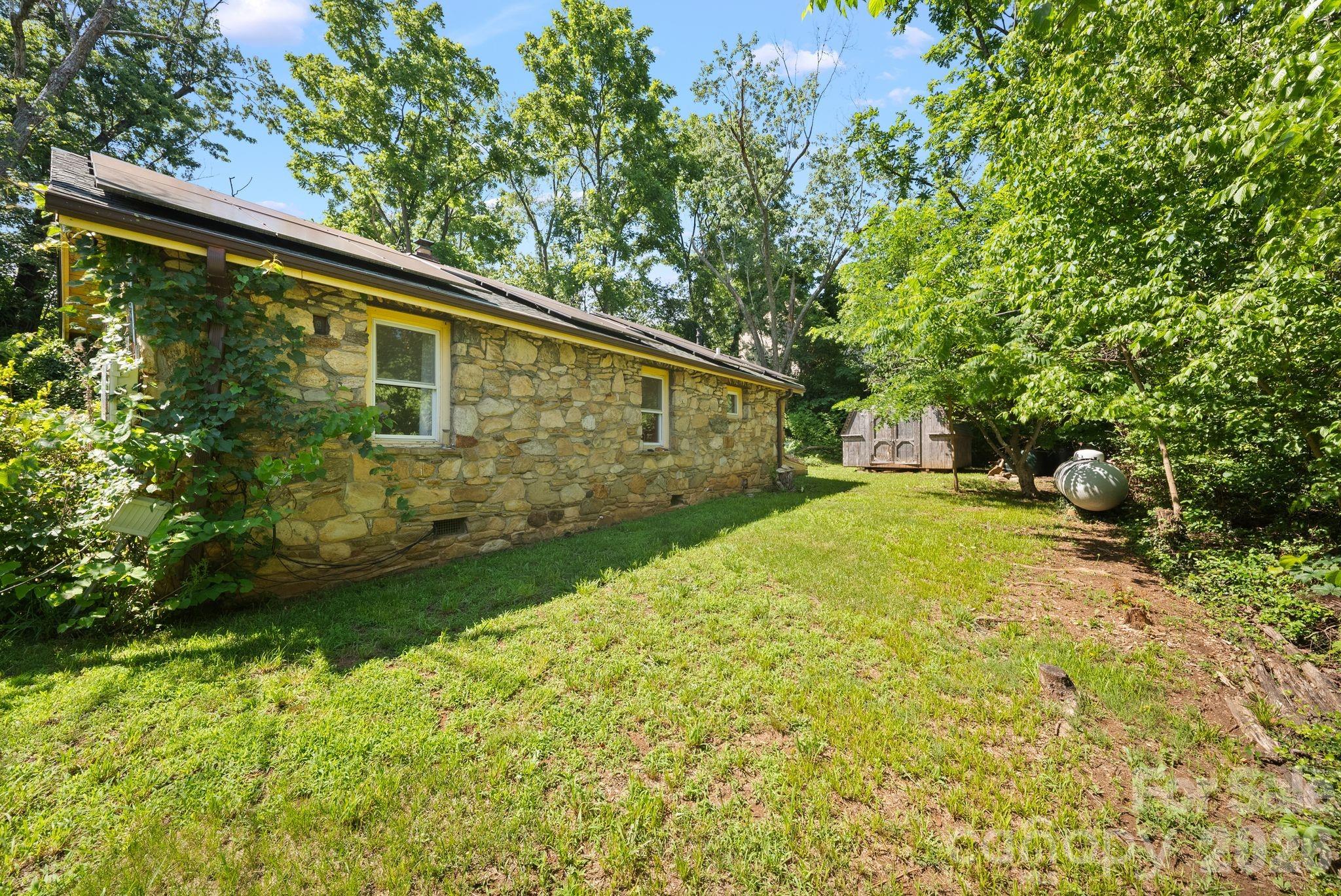 78 Green Oak Road — photo