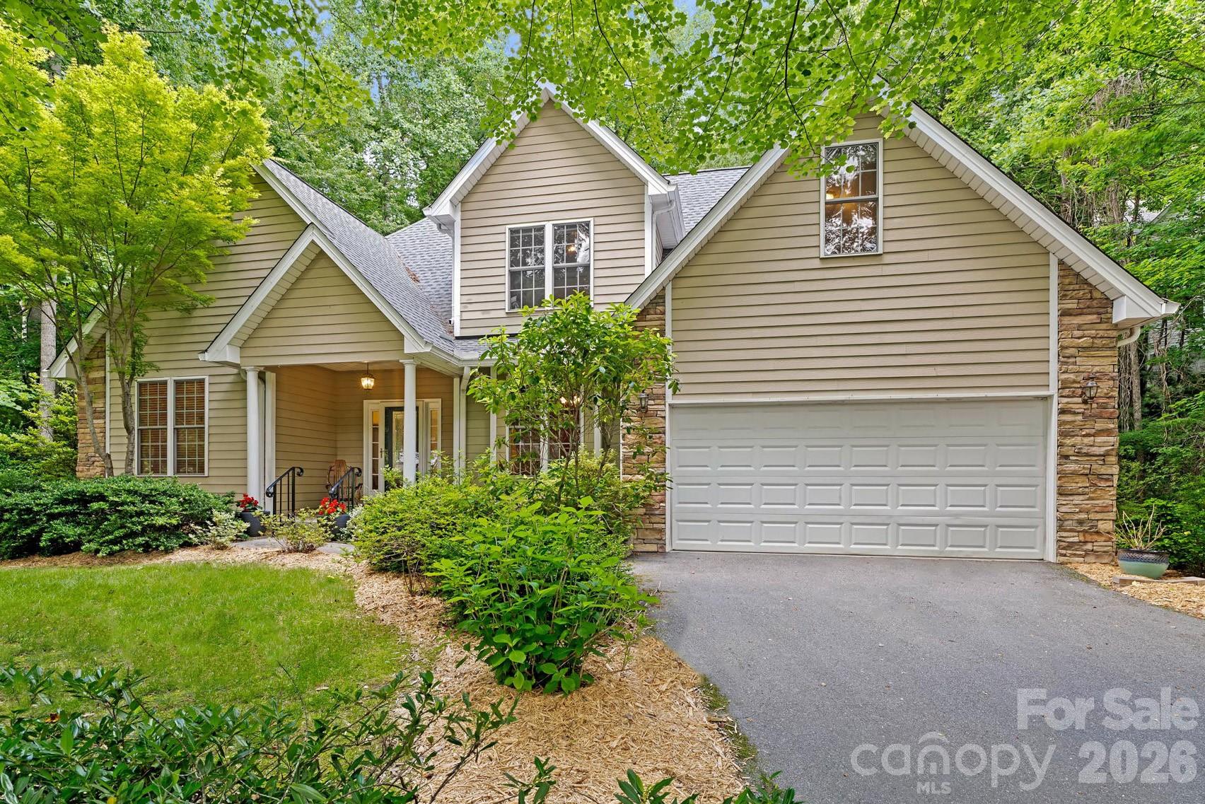 36 Poplar Creek Drive — photo