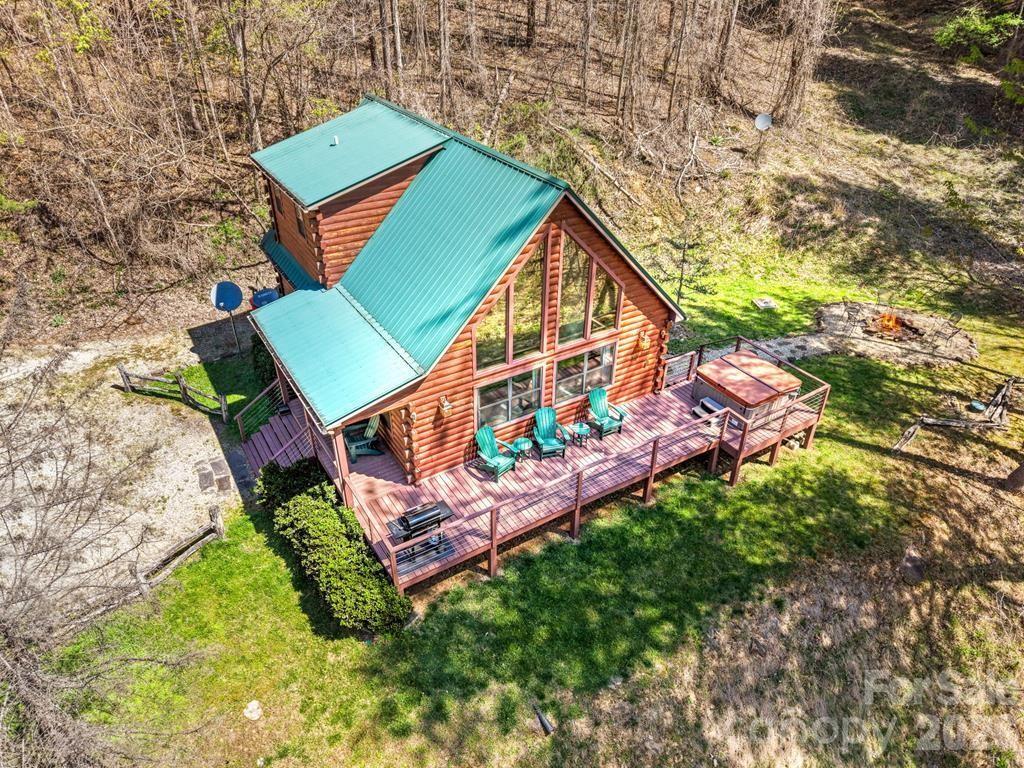 210 Chickadee Drive — photo