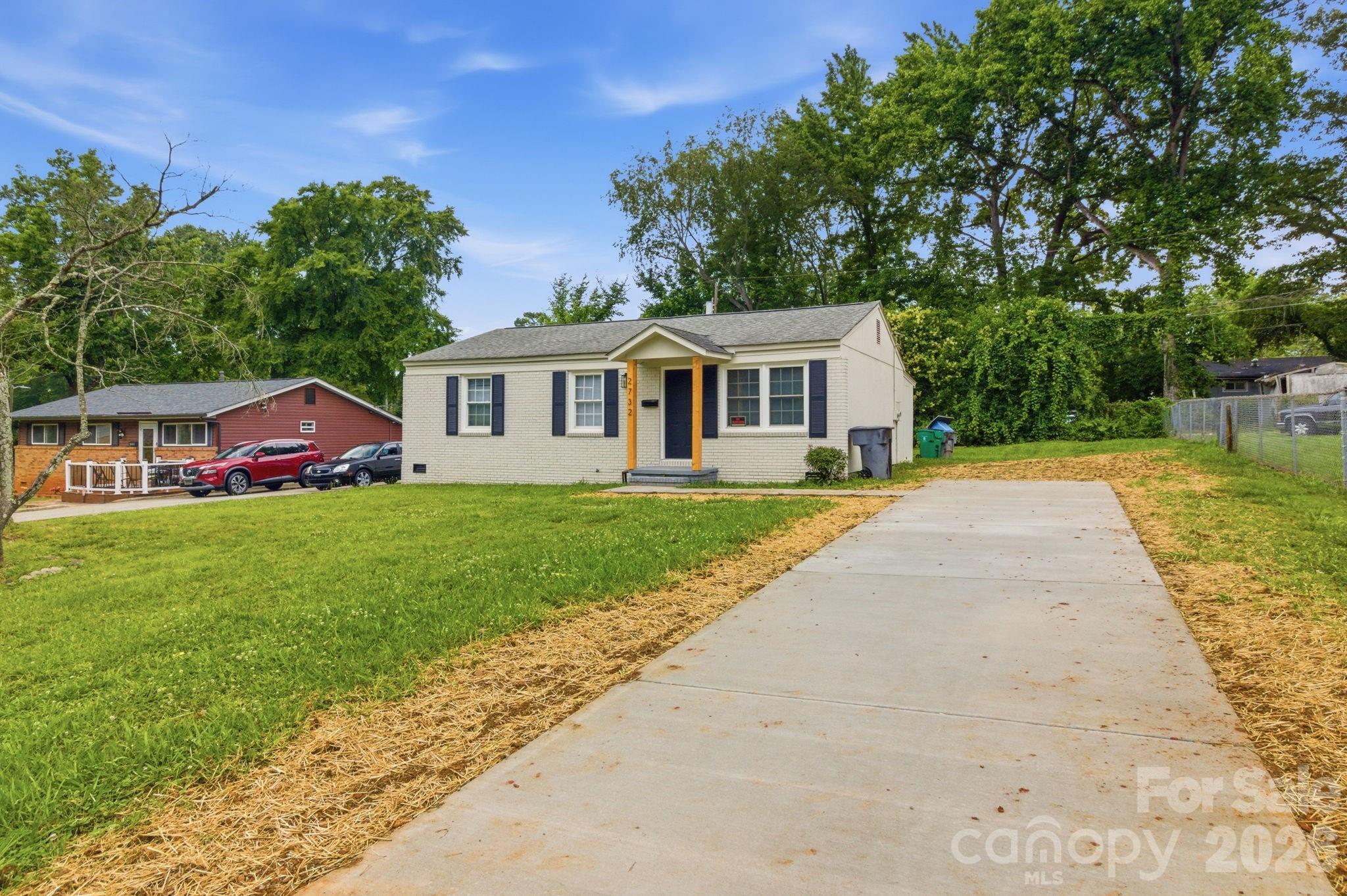 2732 Thornton Road — photo