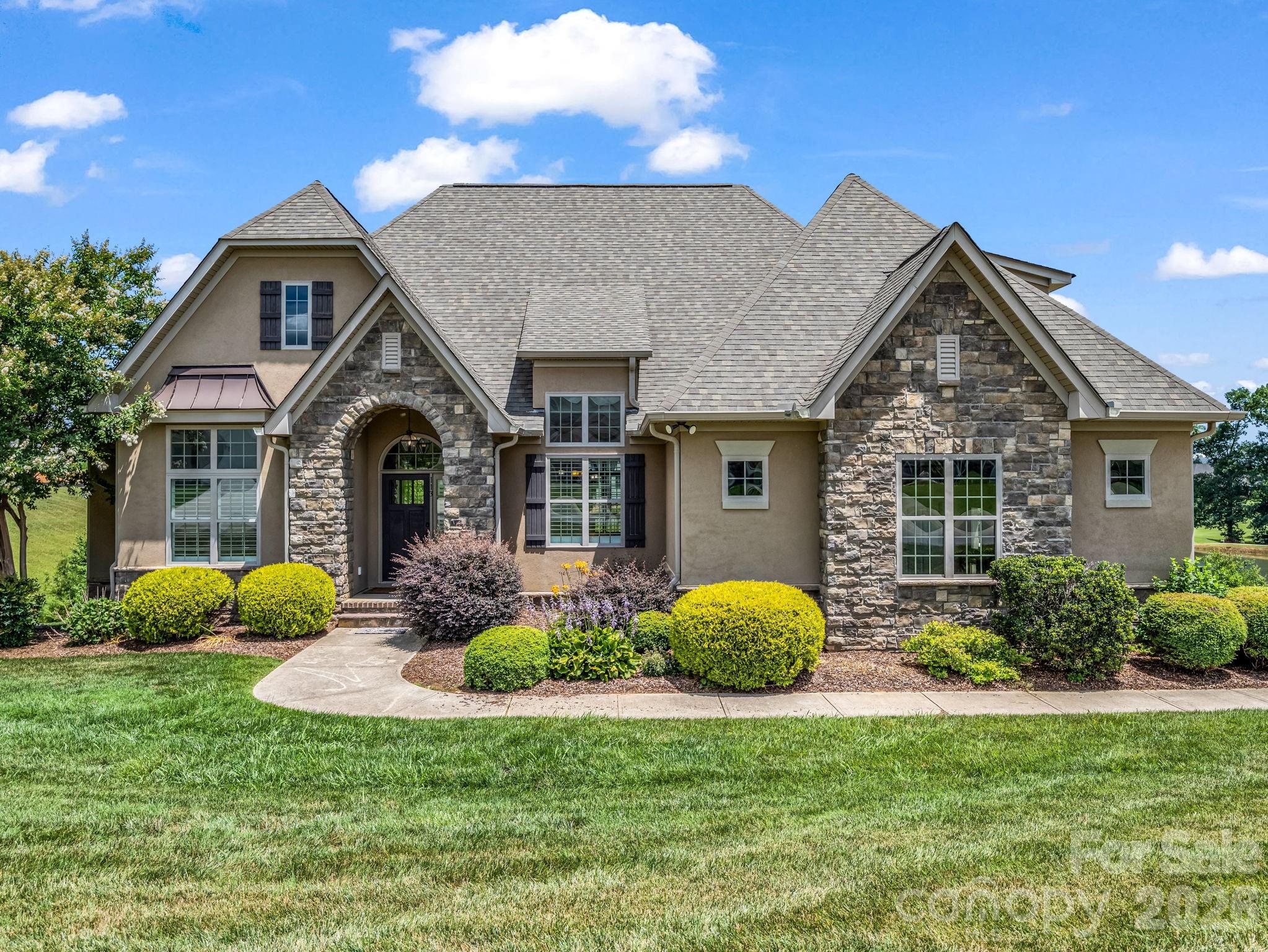 113 Deer Brook Drive — photo