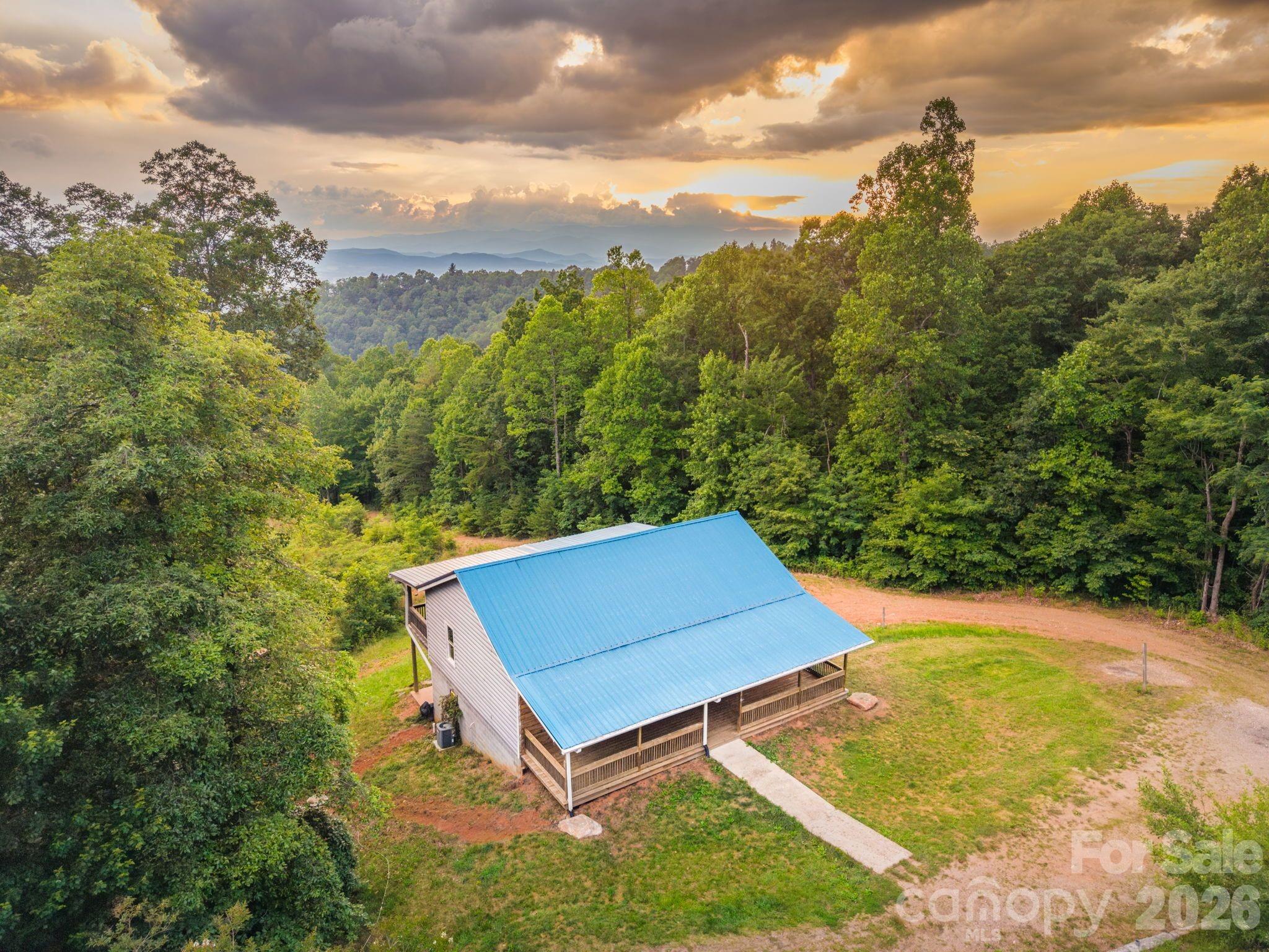 3020 Silver Creek Mountain Road — photo