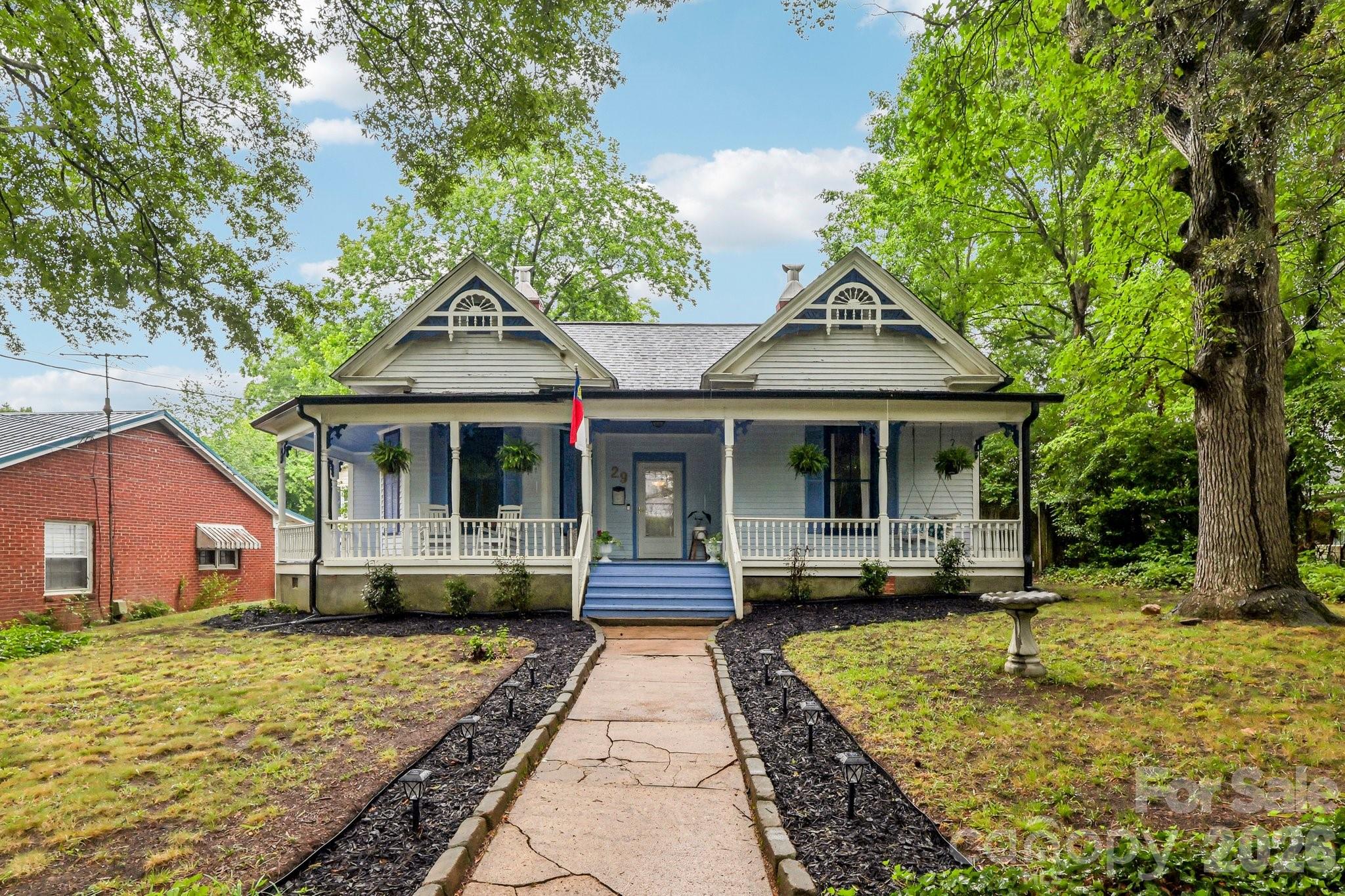 29 Tribune Avenue SW — photo