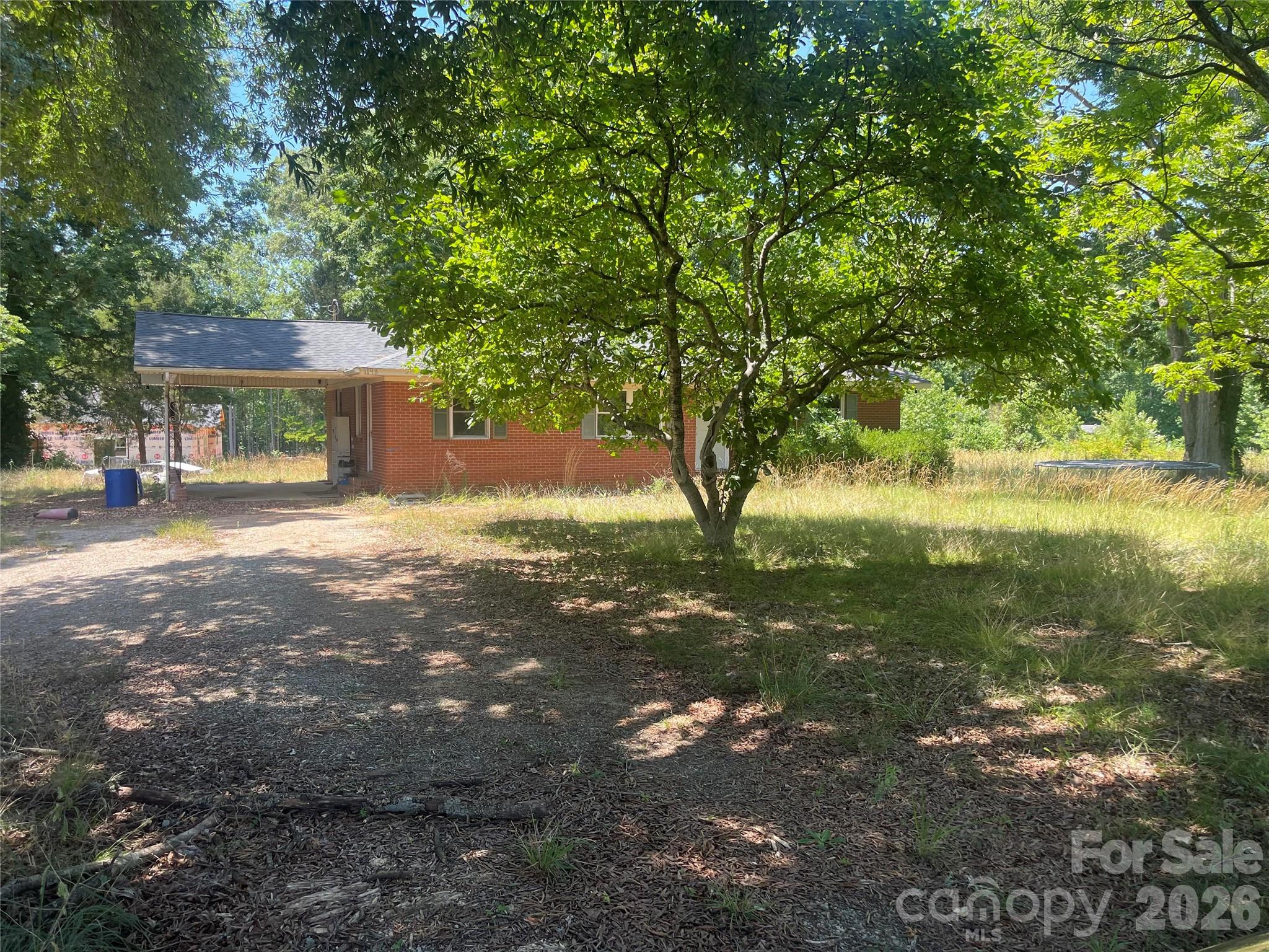 1143 Tyre Drive — photo
