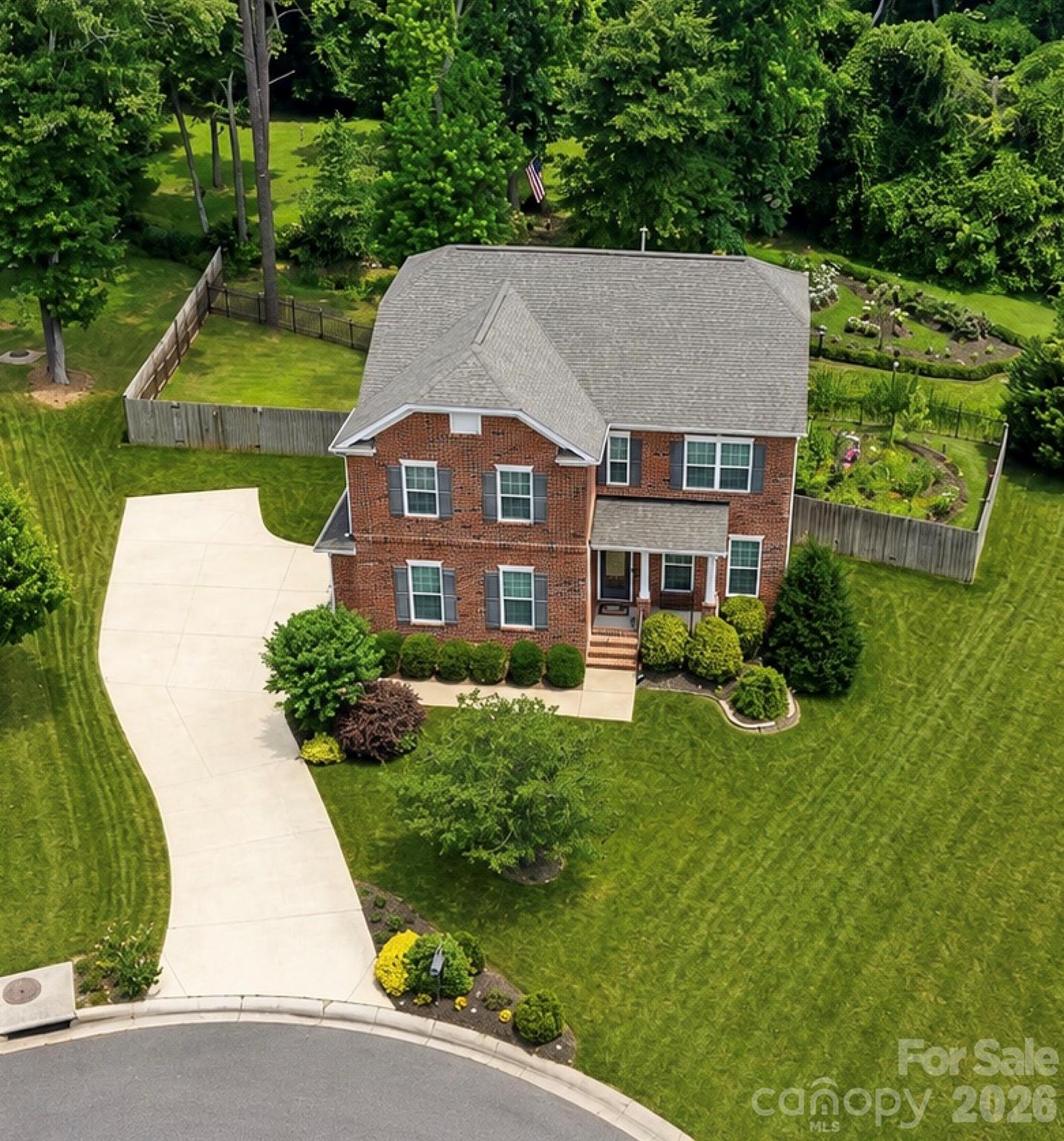 405 Longhorn Drive — photo