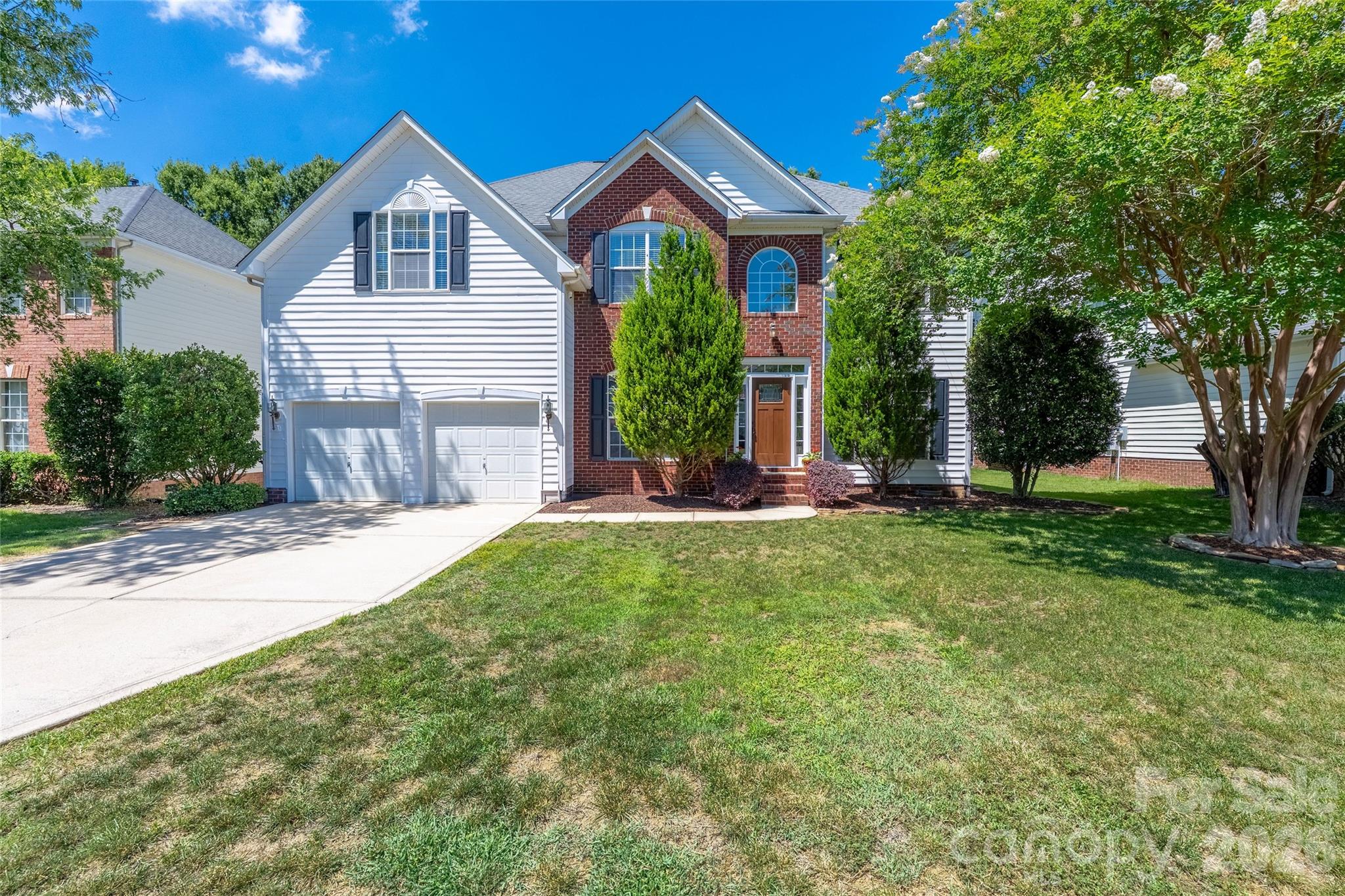 211 Alnwick Lane — photo