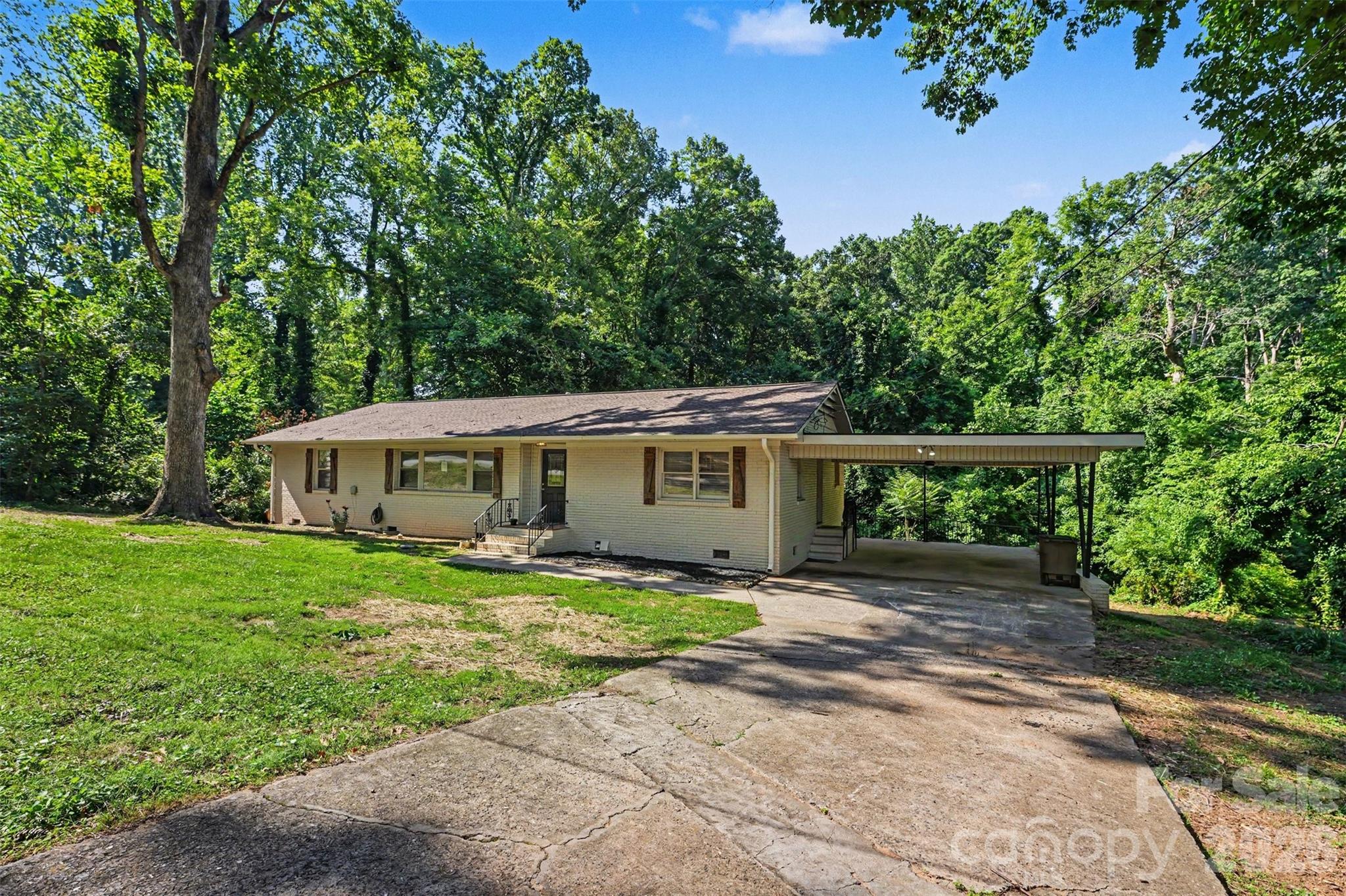 1003 W Sumter Street — photo