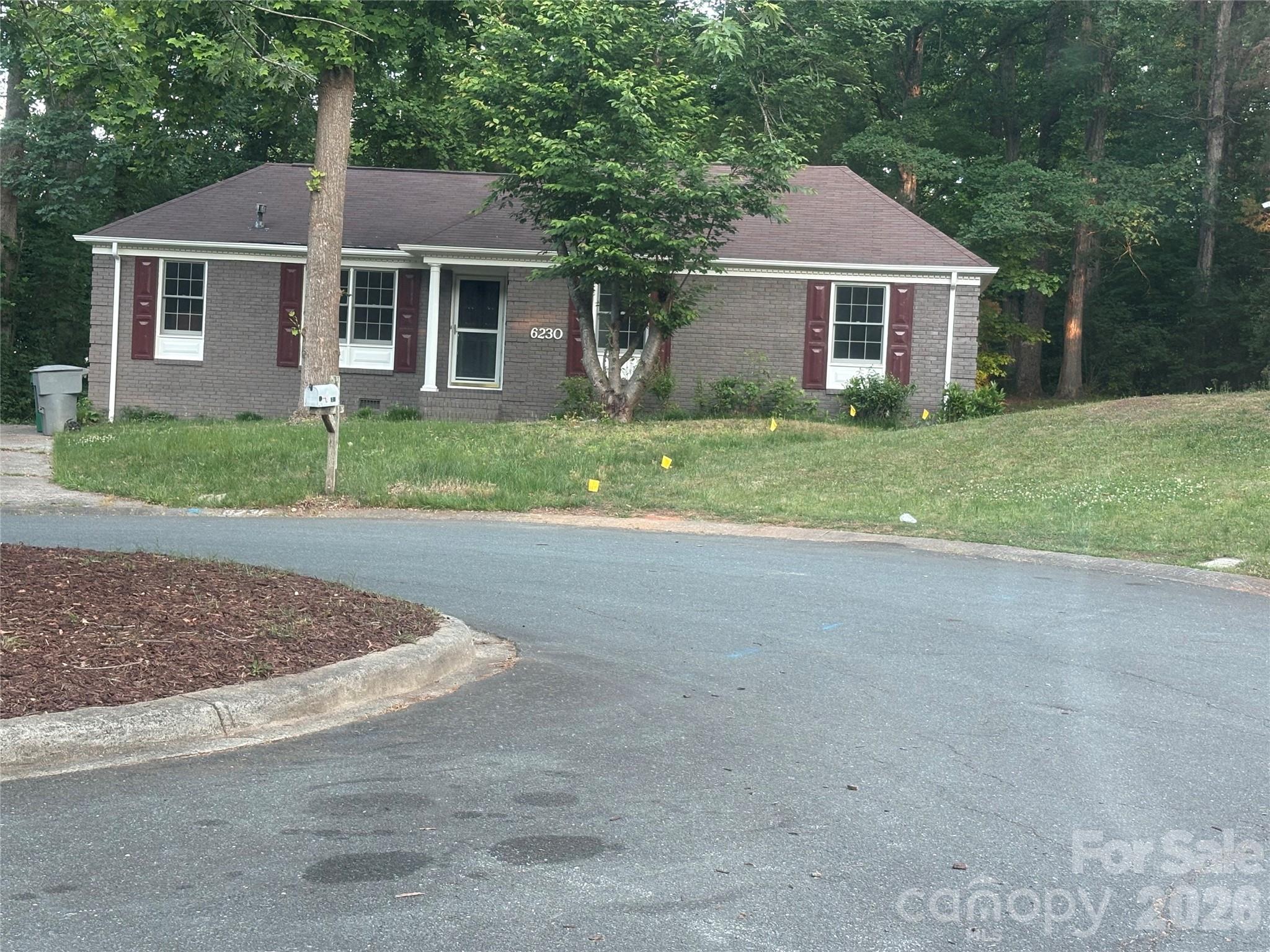 6230 Cross Creek Lane — photo