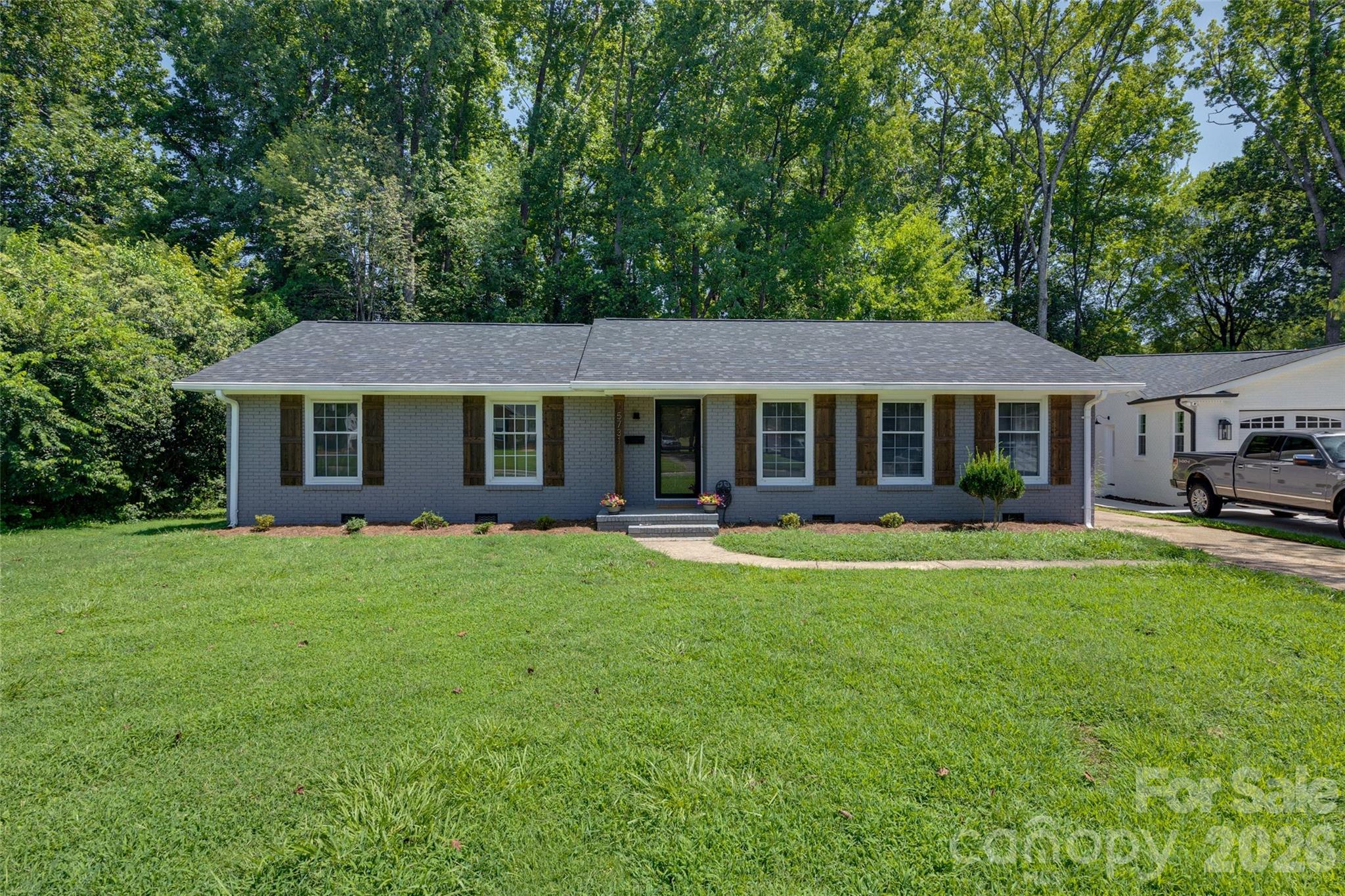 5731 Brookhaven Road — photo