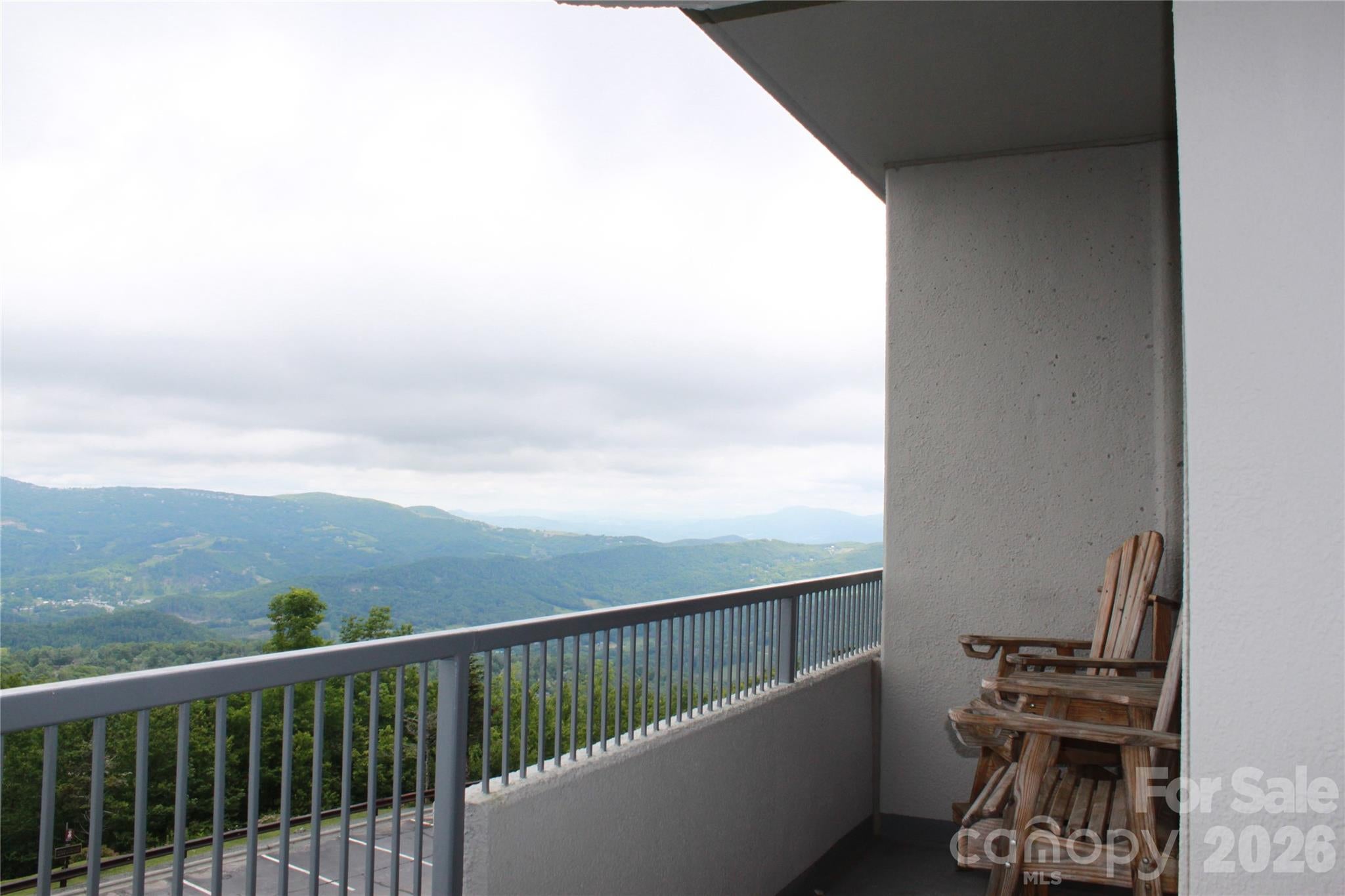 303 Sugar Top Drive 2221 — photo