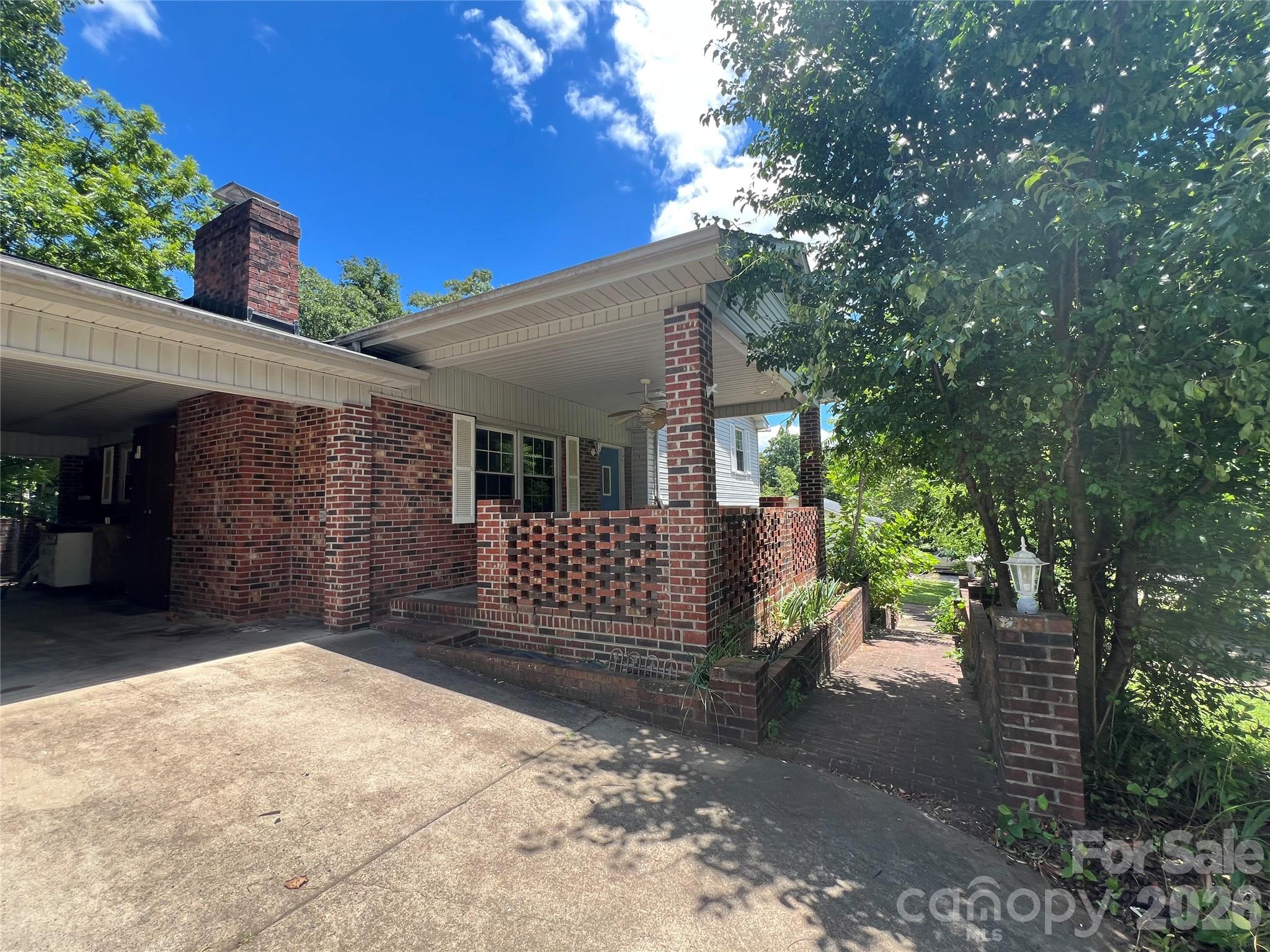139 Vista Drive — photo