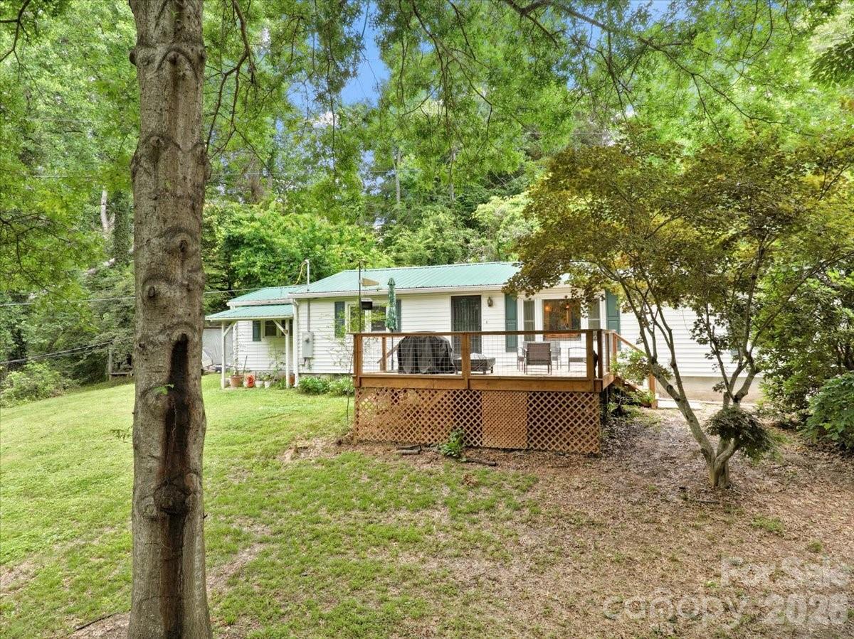 2 Ray Road — photo