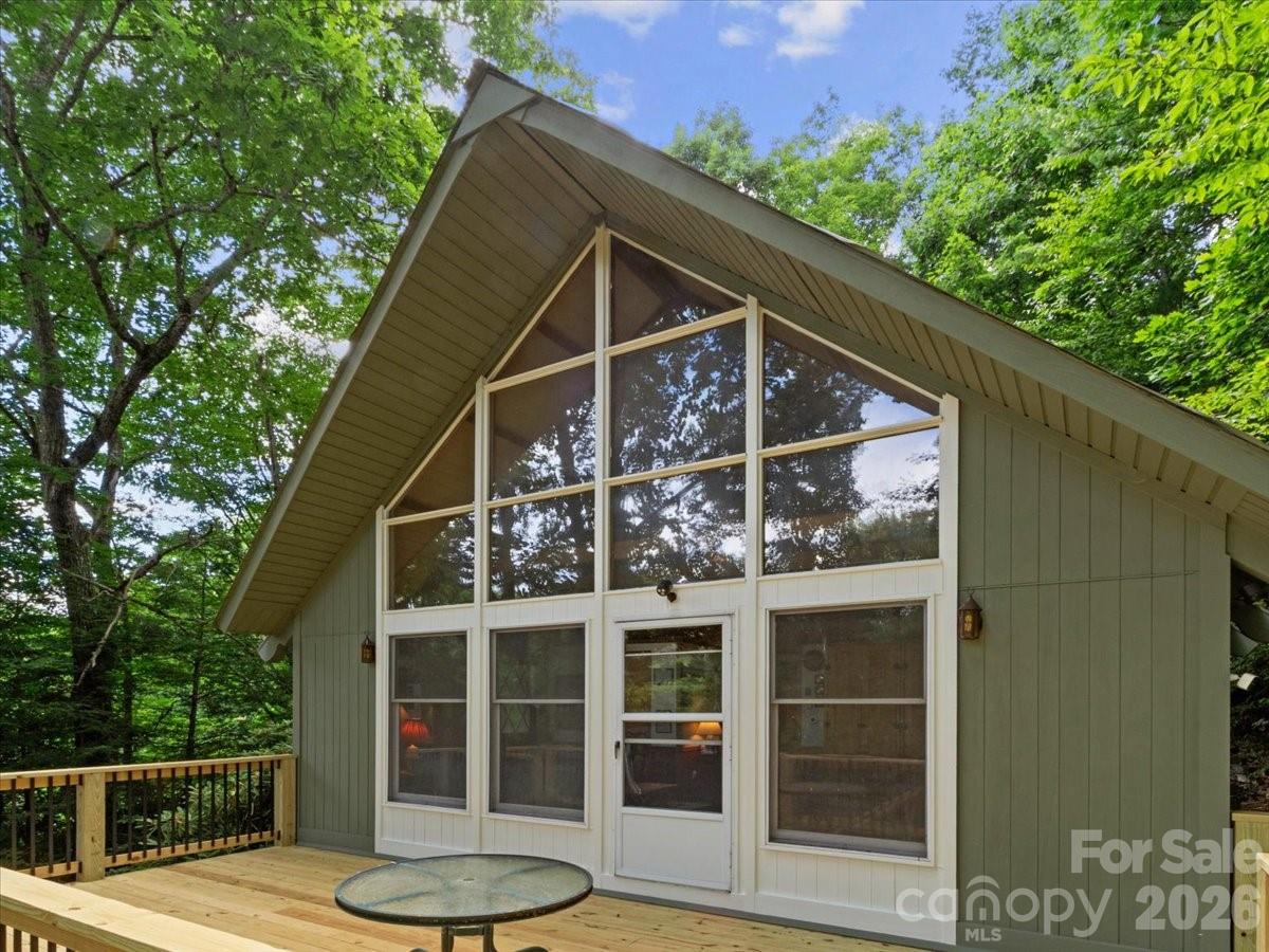 119 Fox Den Road — photo