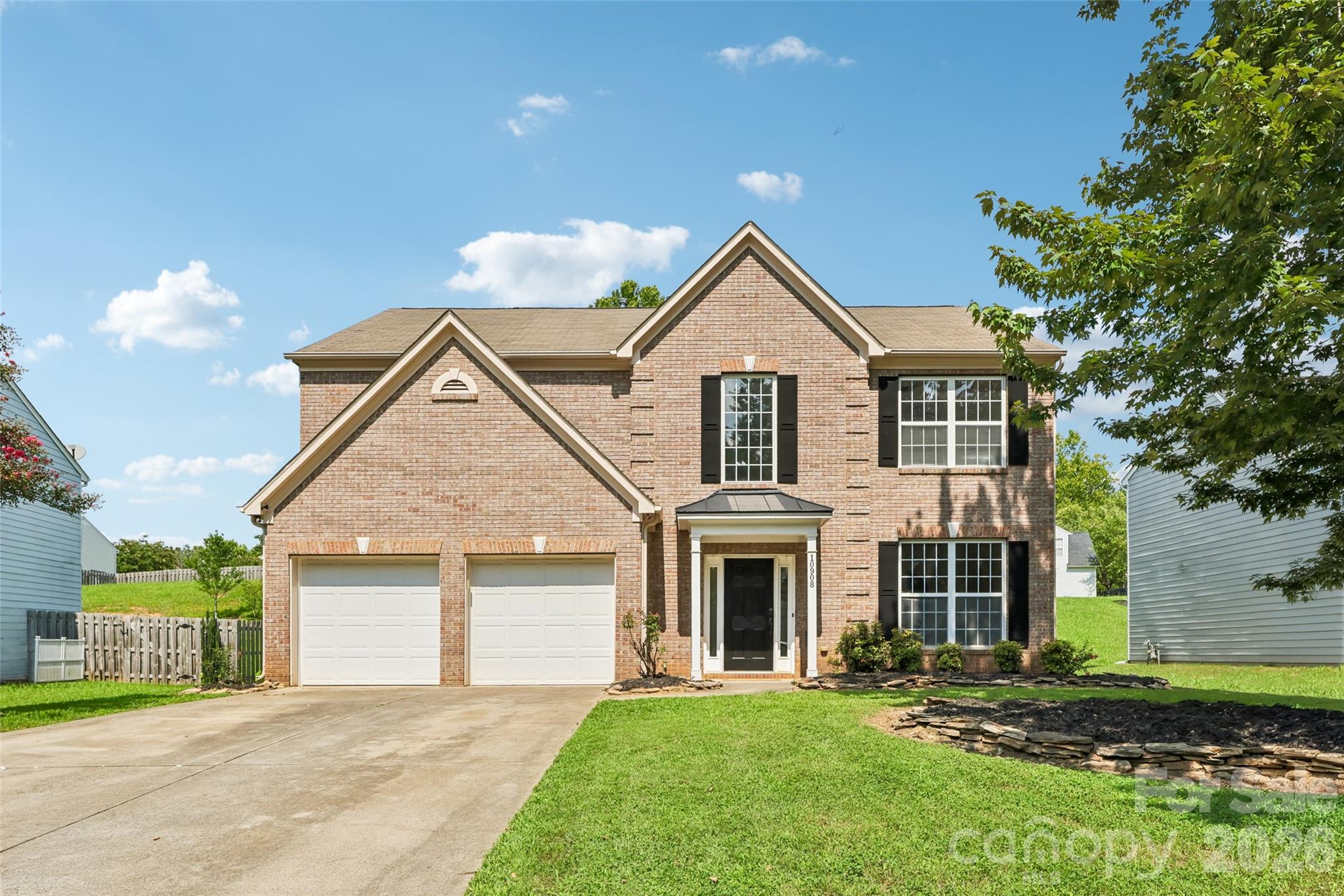 10908 Chastain Parc Drive — photo