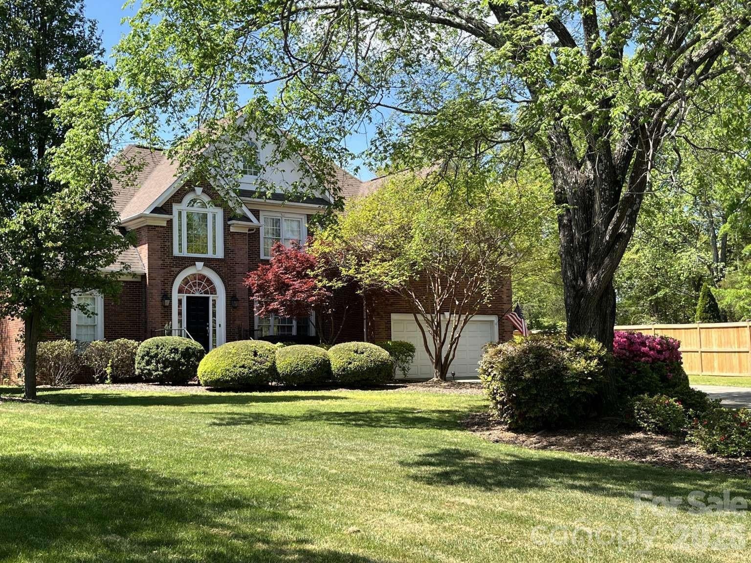 10300 Lady Grace Lane — photo