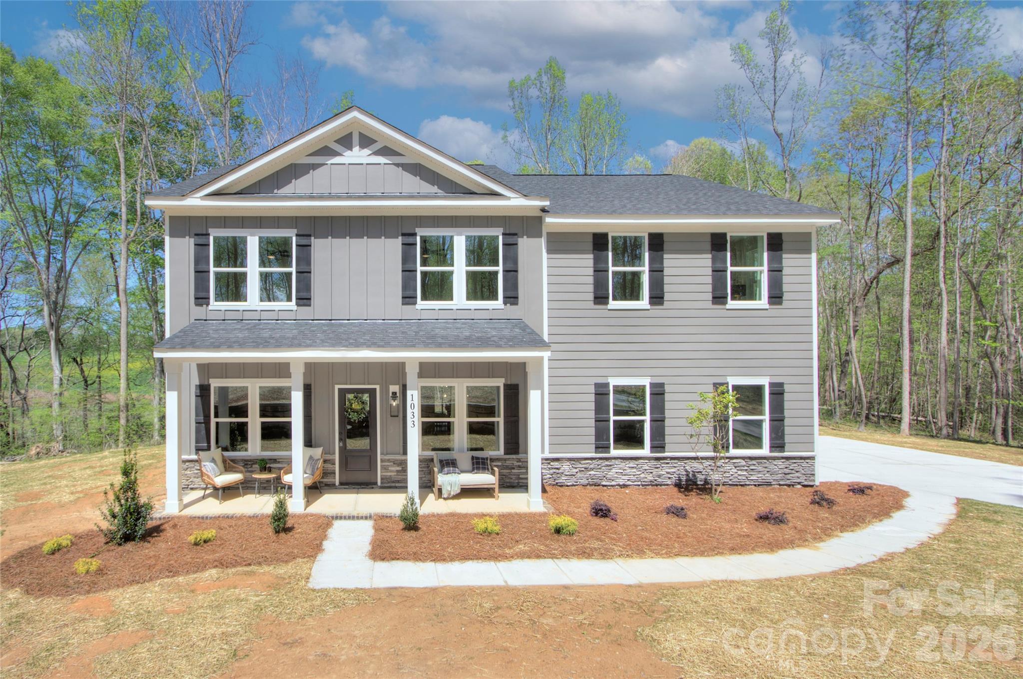 1033 Harrogate Drive — photo