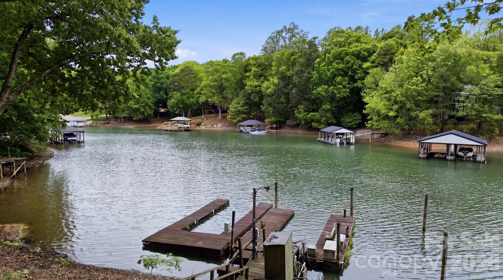 142 Seekirk Drive — photo