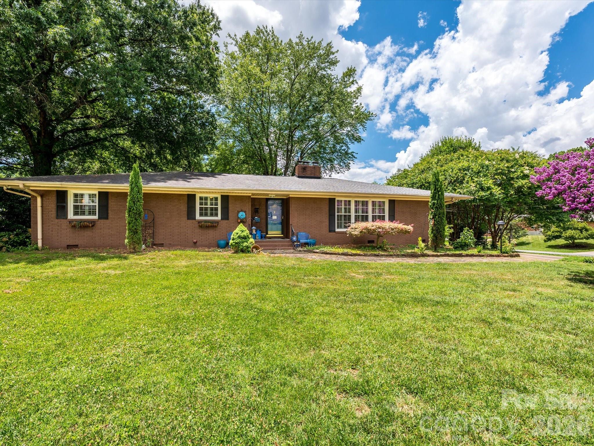 1300 Bevis Drive — photo