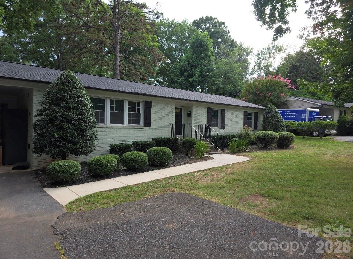 4124 Randolph Road — photo