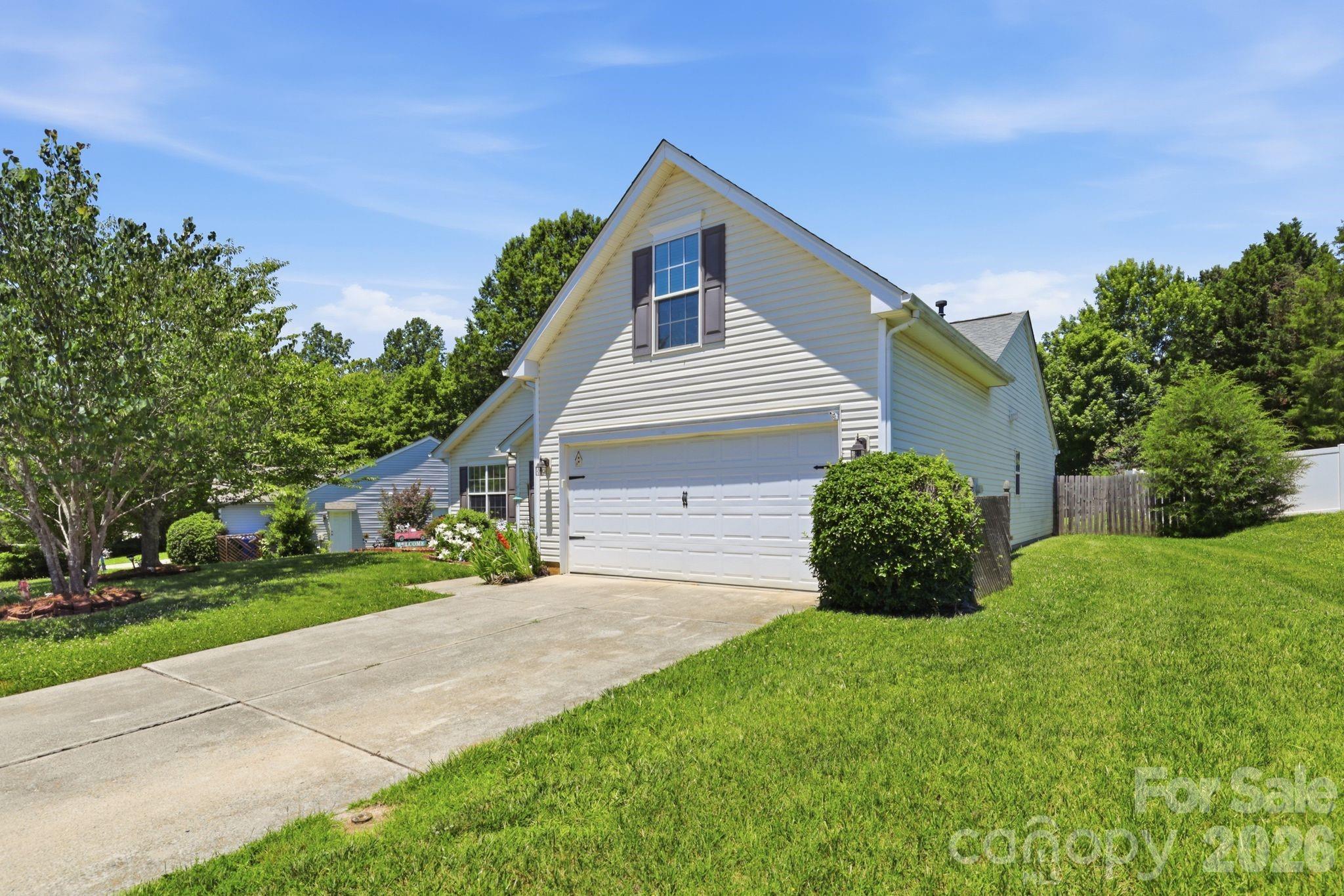 144 Golden Valley Drive — photo