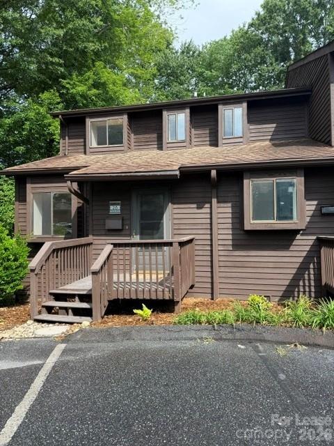 28 11th Avenue NE — photo