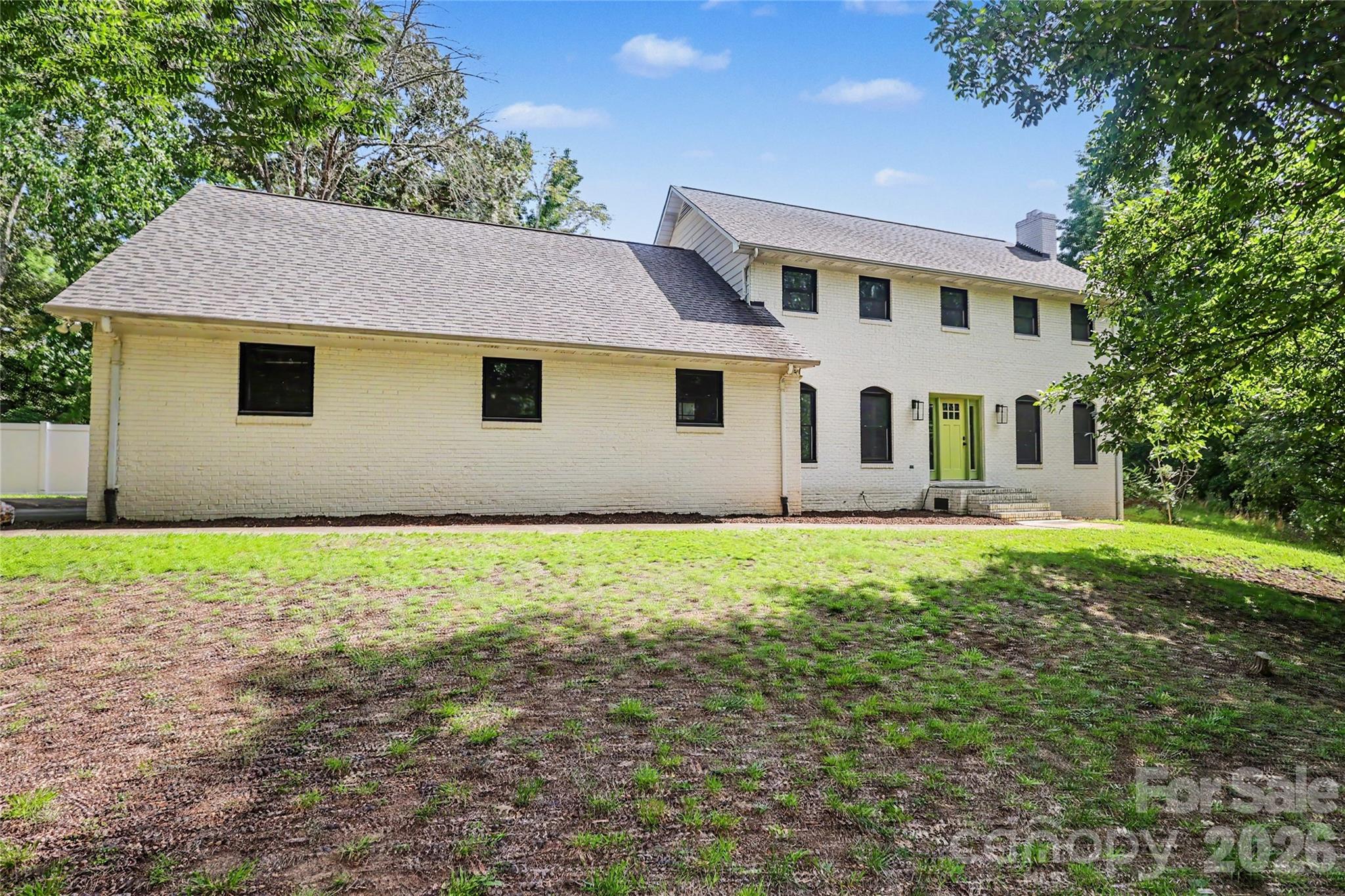 227 Dileen Drive — photo