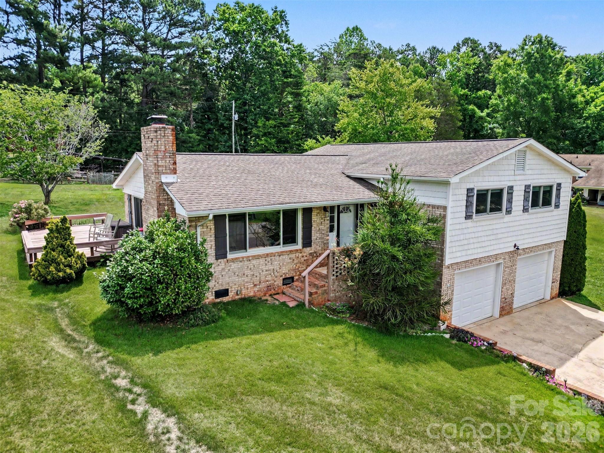 7107 Rolling Hills Drive — photo