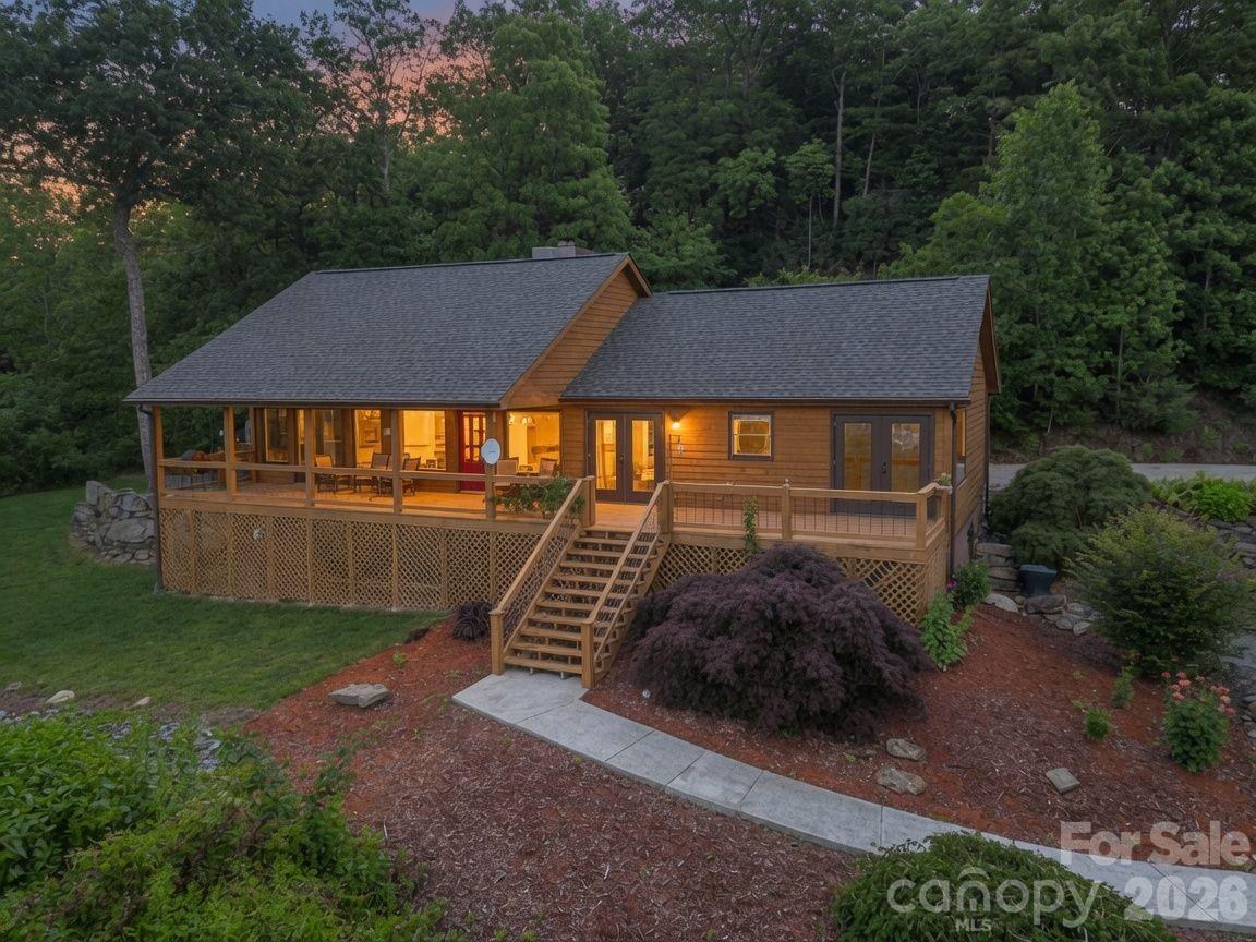 1025 Jeter Mountain Road — photo