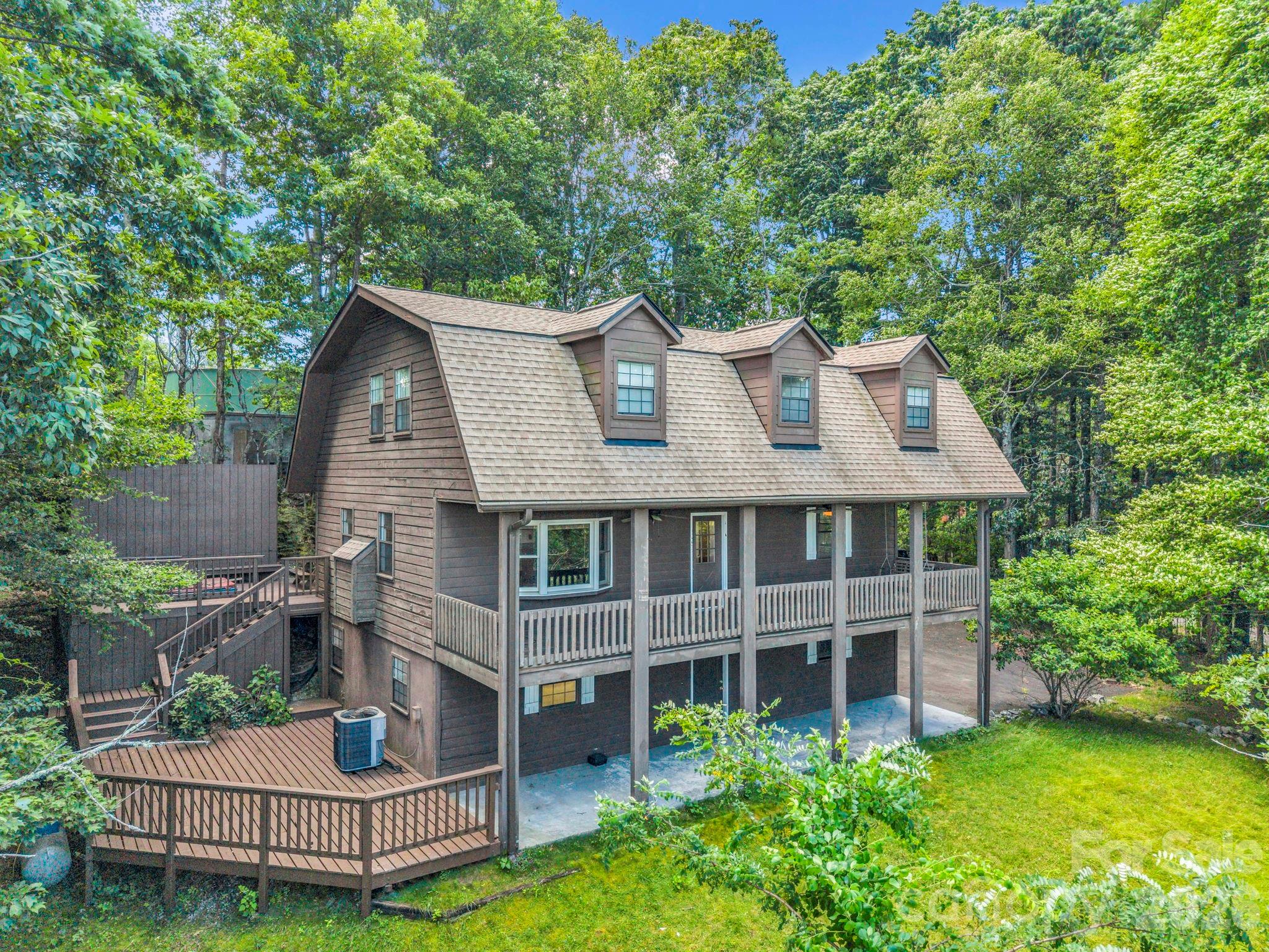 122 Birchwood Drive — photo