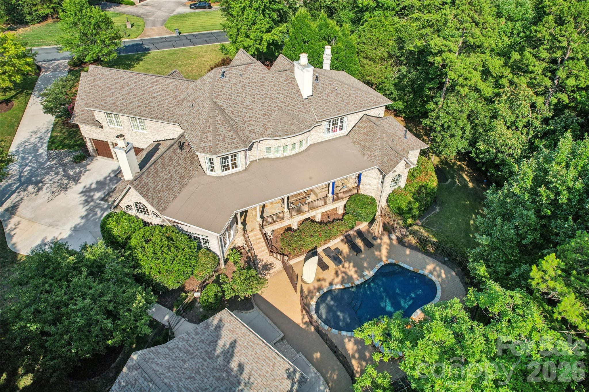 3637 Richwood Circle — photo