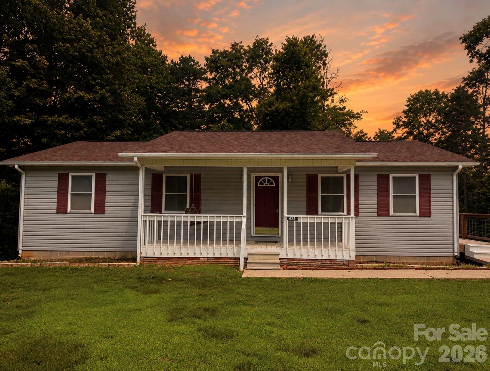 628 Hidden View Loop, Marion, NC 28752 — photo 2