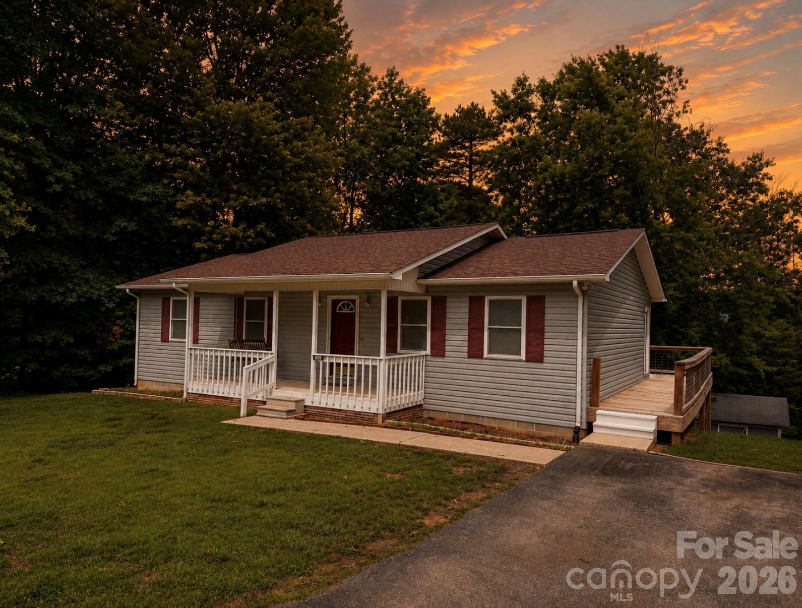 628 Hidden View Loop, Marion, NC 28752 — photo 3