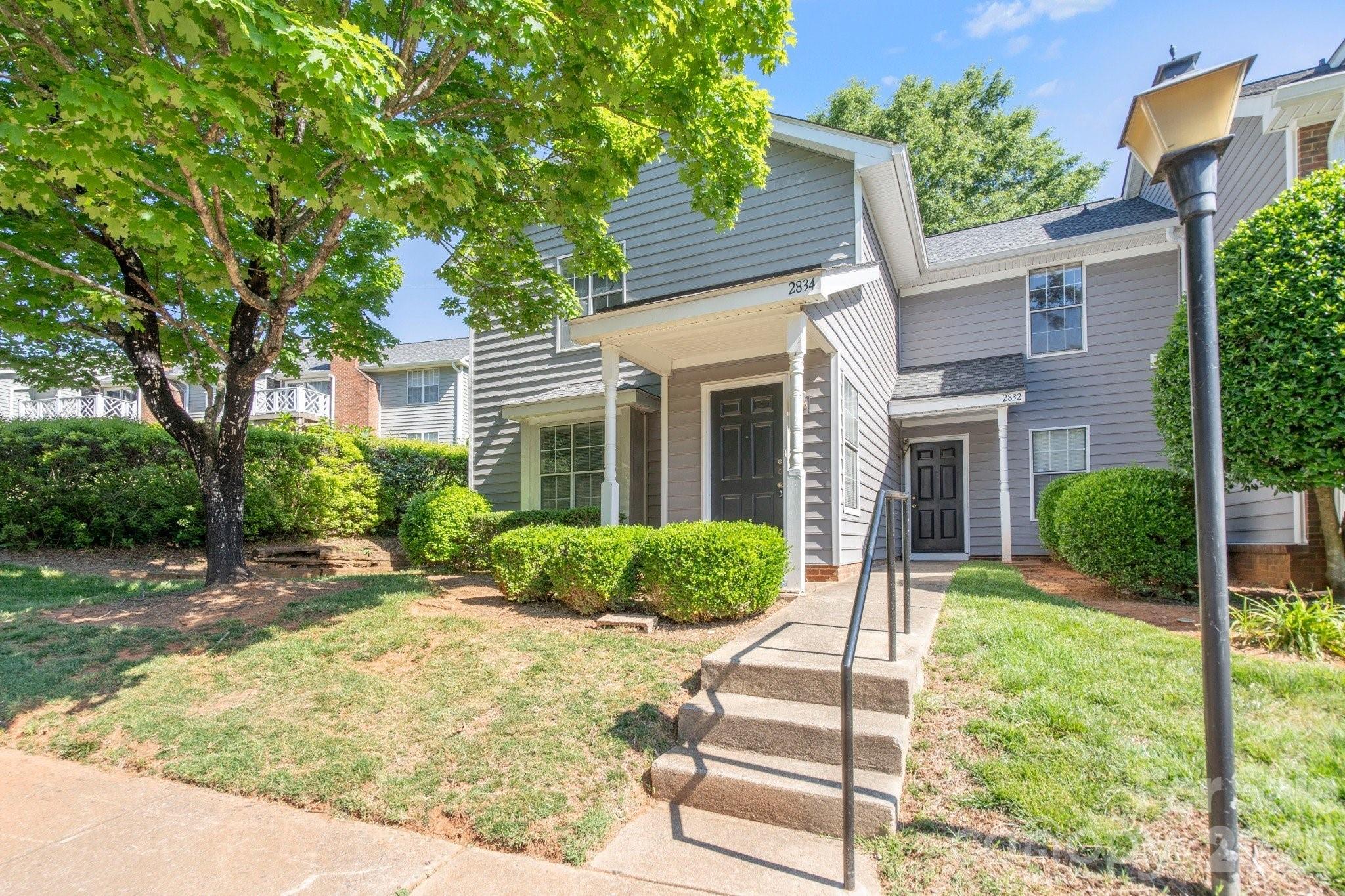 2834 Iron Gate Lane — photo