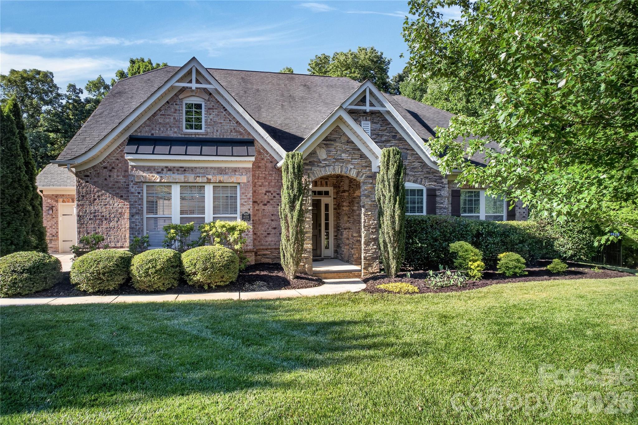 4028 Deer Track Court — photo
