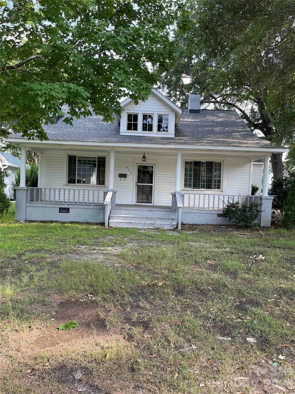 202 Marion Street — photo