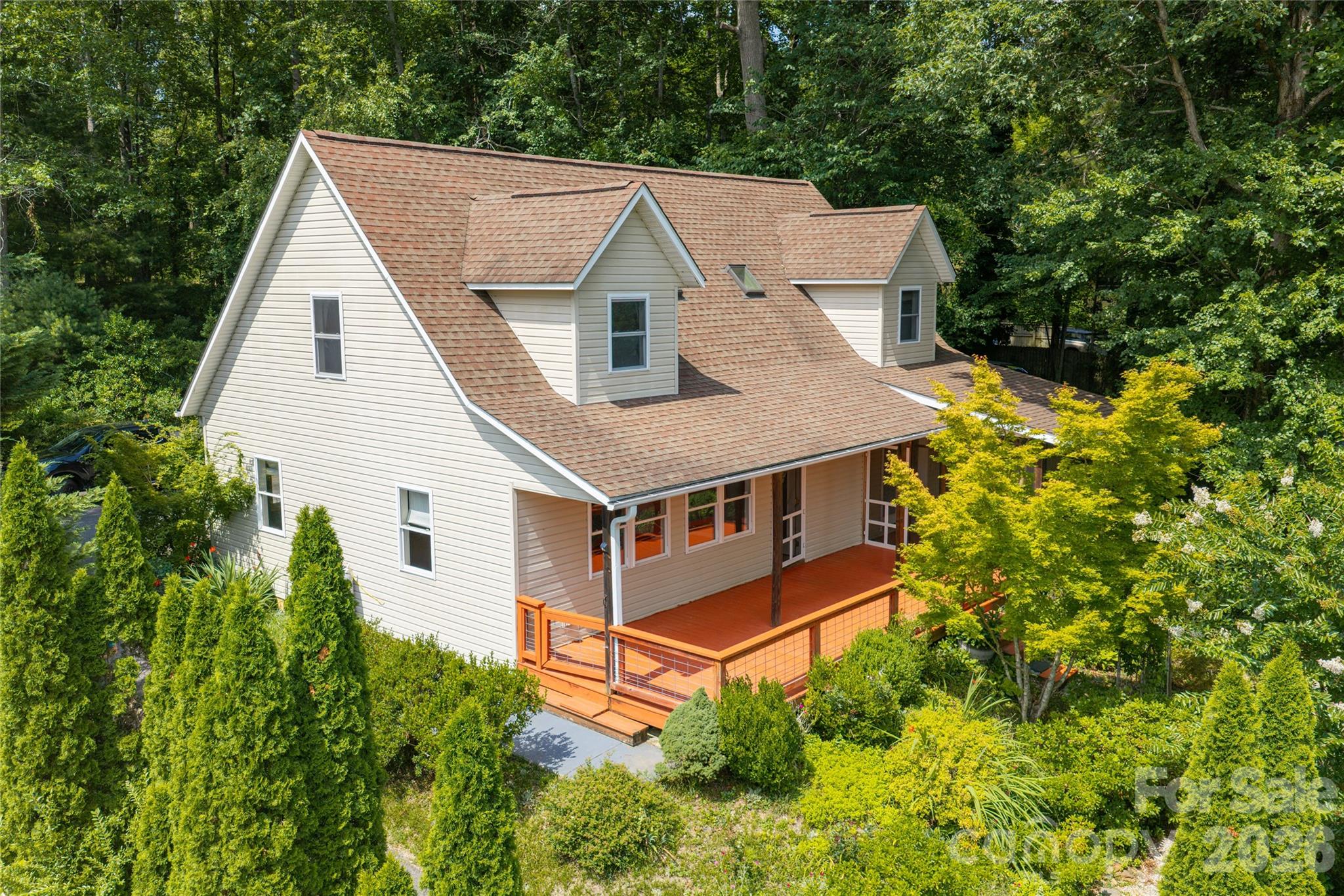 847 N Lakeside Drive — photo
