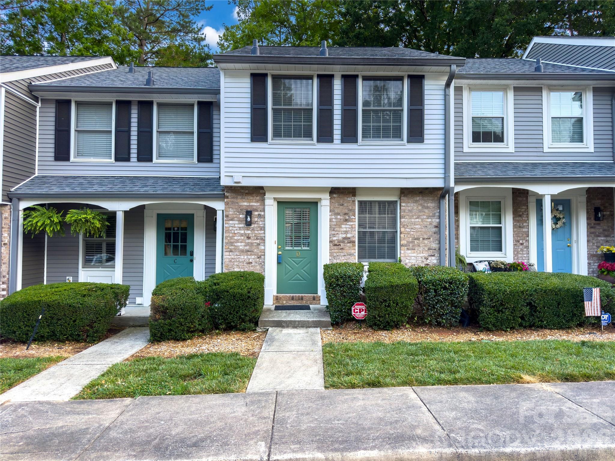 1231 Scaleybark Road — photo