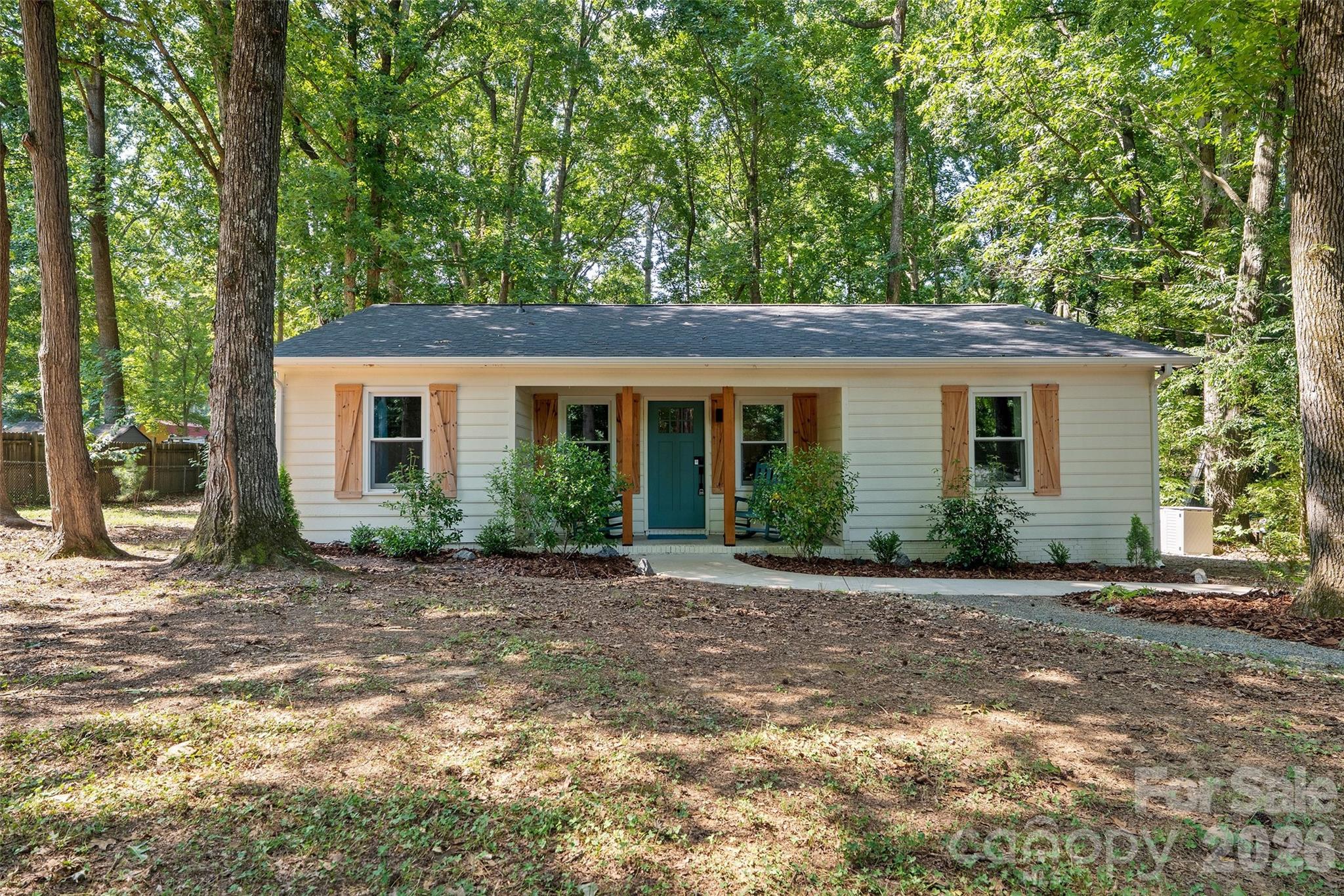 317 Jackson Place — photo