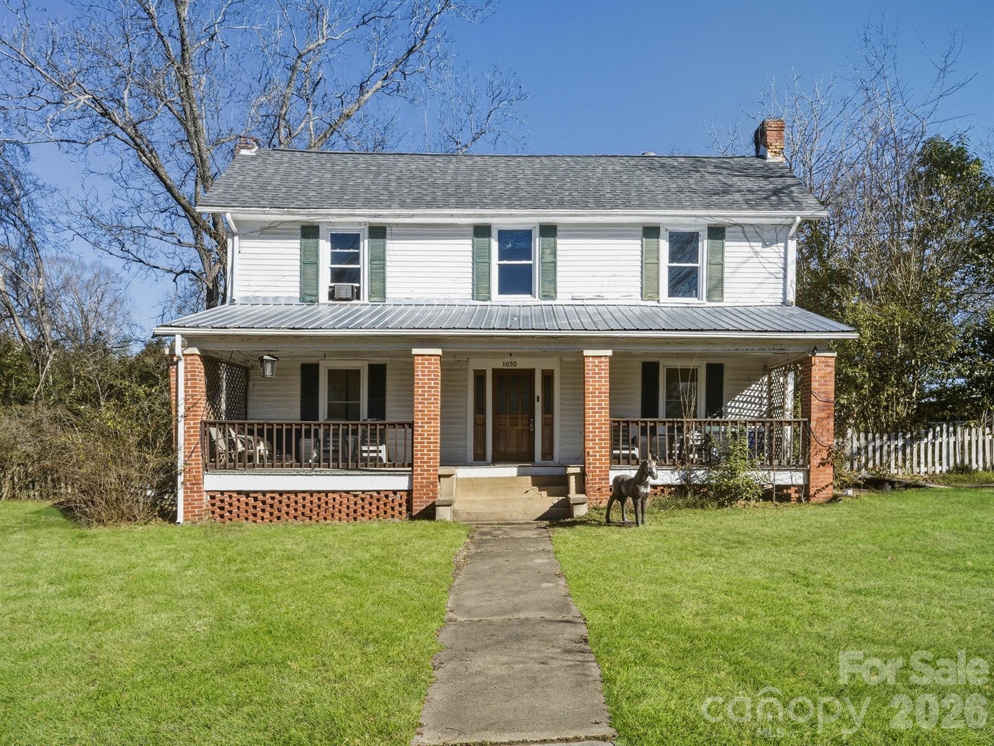 3030 Shannon Street — photo