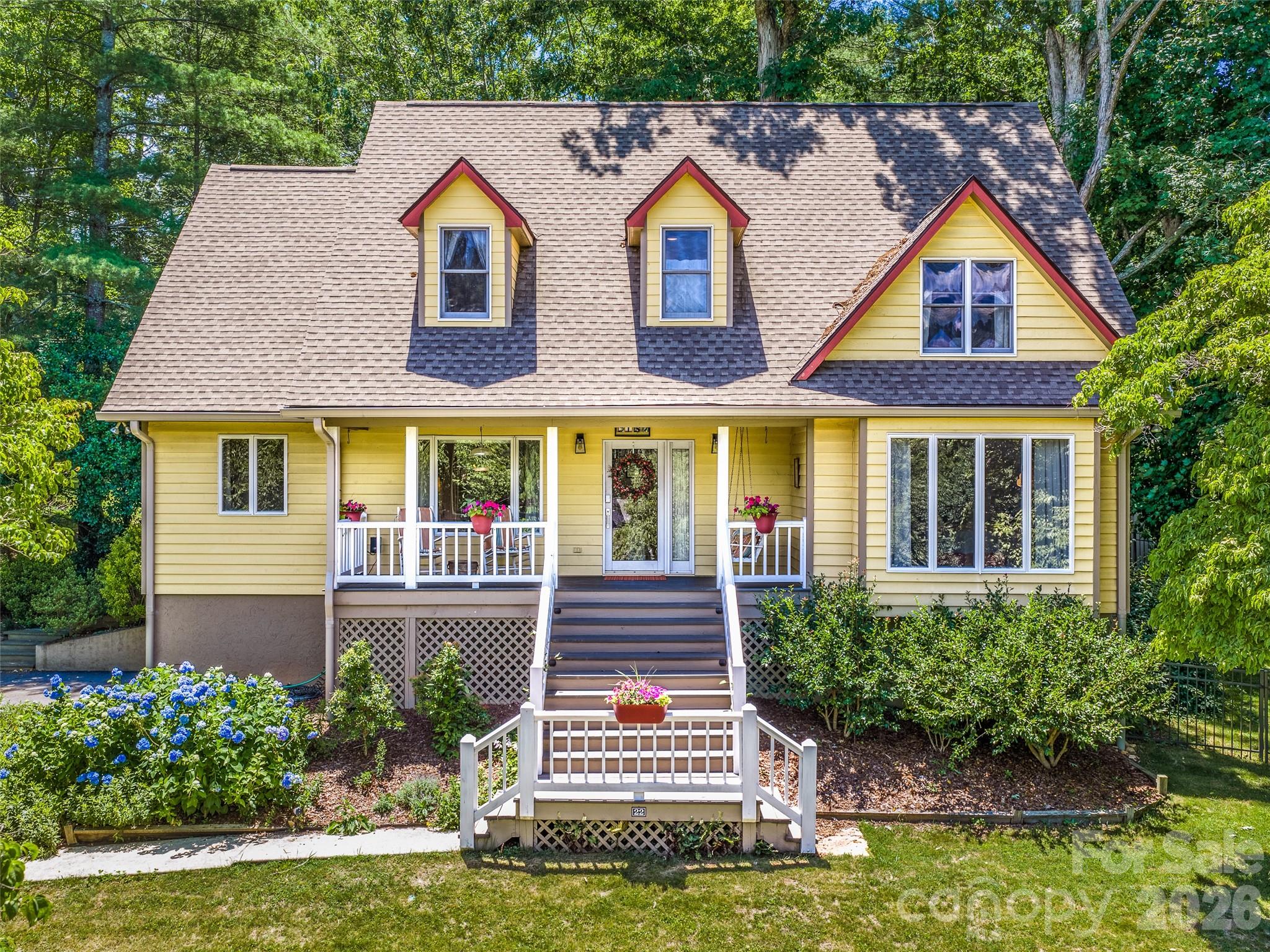 22 Meadow Brook Drive — photo